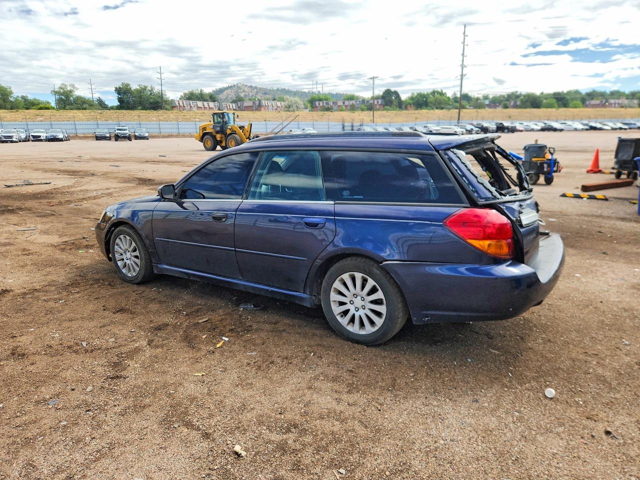 2005 Subaru Legacy 2.5i Blue vin: 4S3BP616657317323