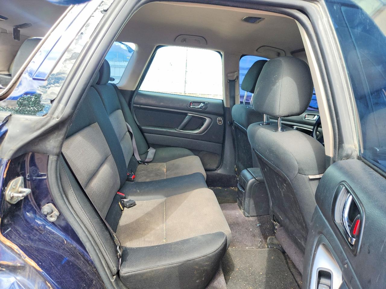 2005 Subaru Legacy 2.5i Blue vin: 4S3BP616657317323