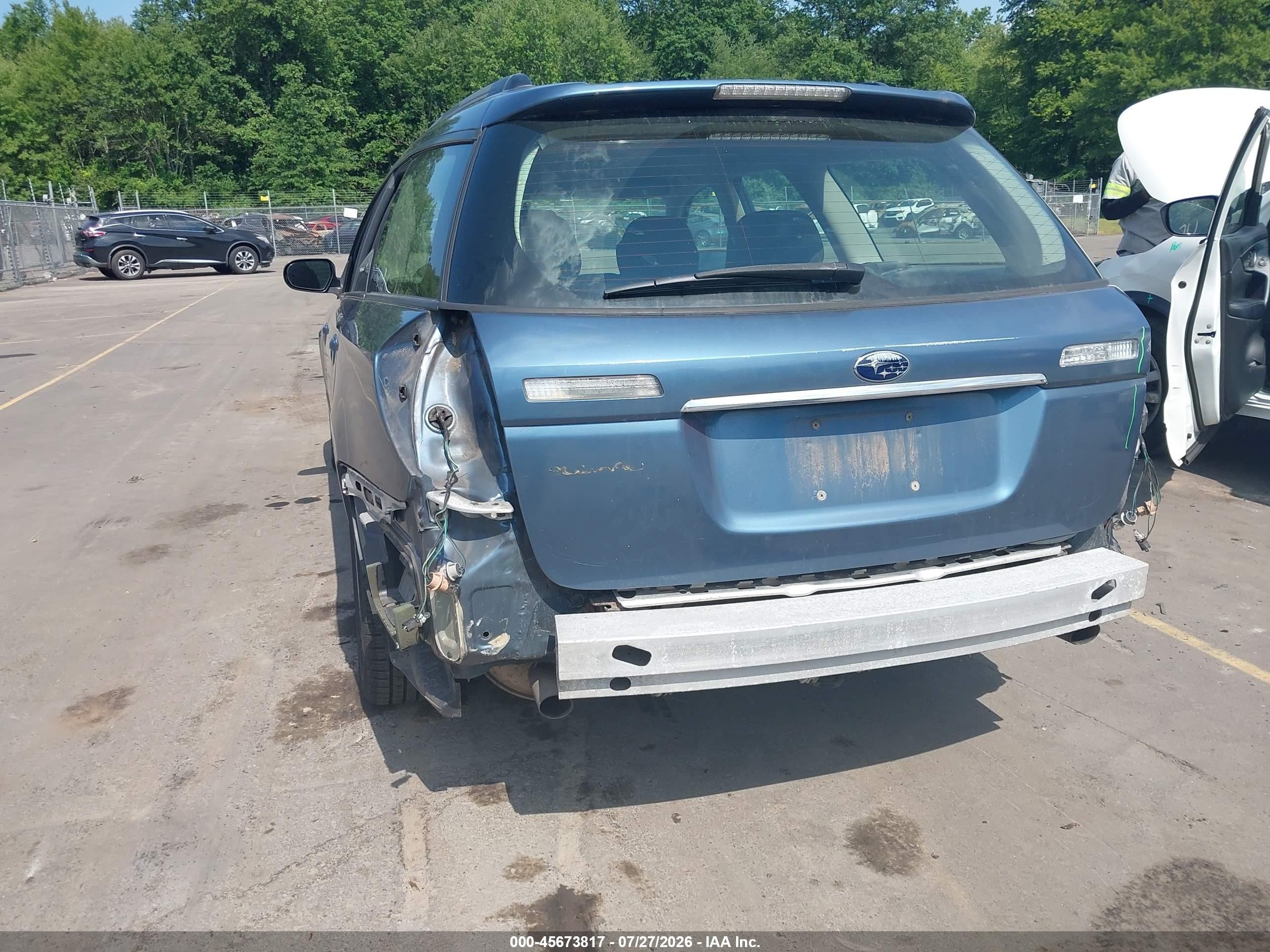 2005 Subaru Legacy 2.5i Blue vin: 4S3BP616657350418