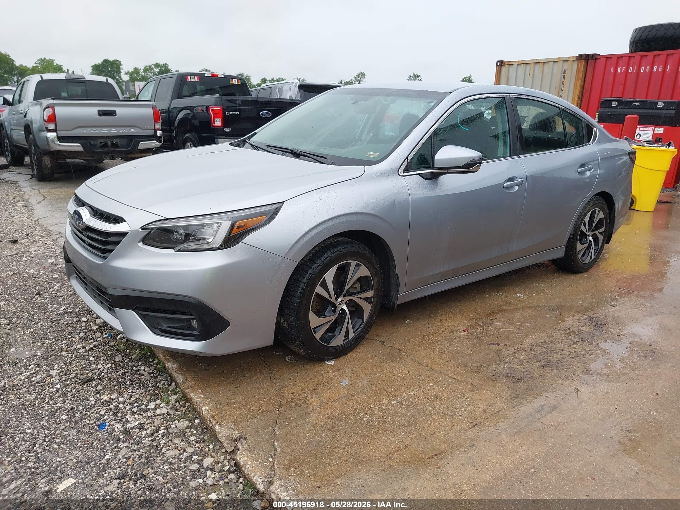 2022 Subaru Legacy Premium Серебряный vin: 4S3BWAD6XN3011623
