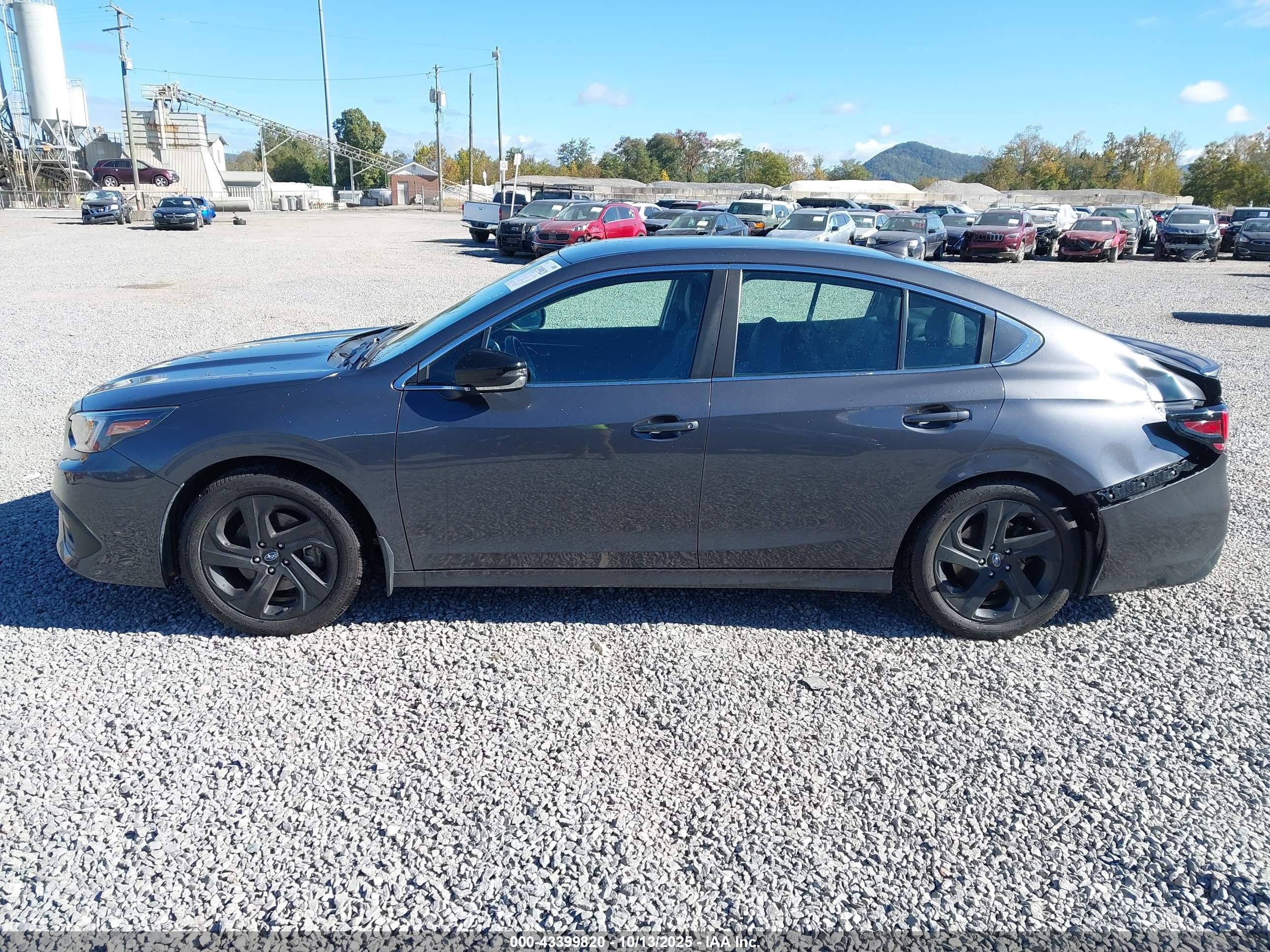 2020 Subaru Legacy Sport Gray vin: 4S3BWAF62L3010590