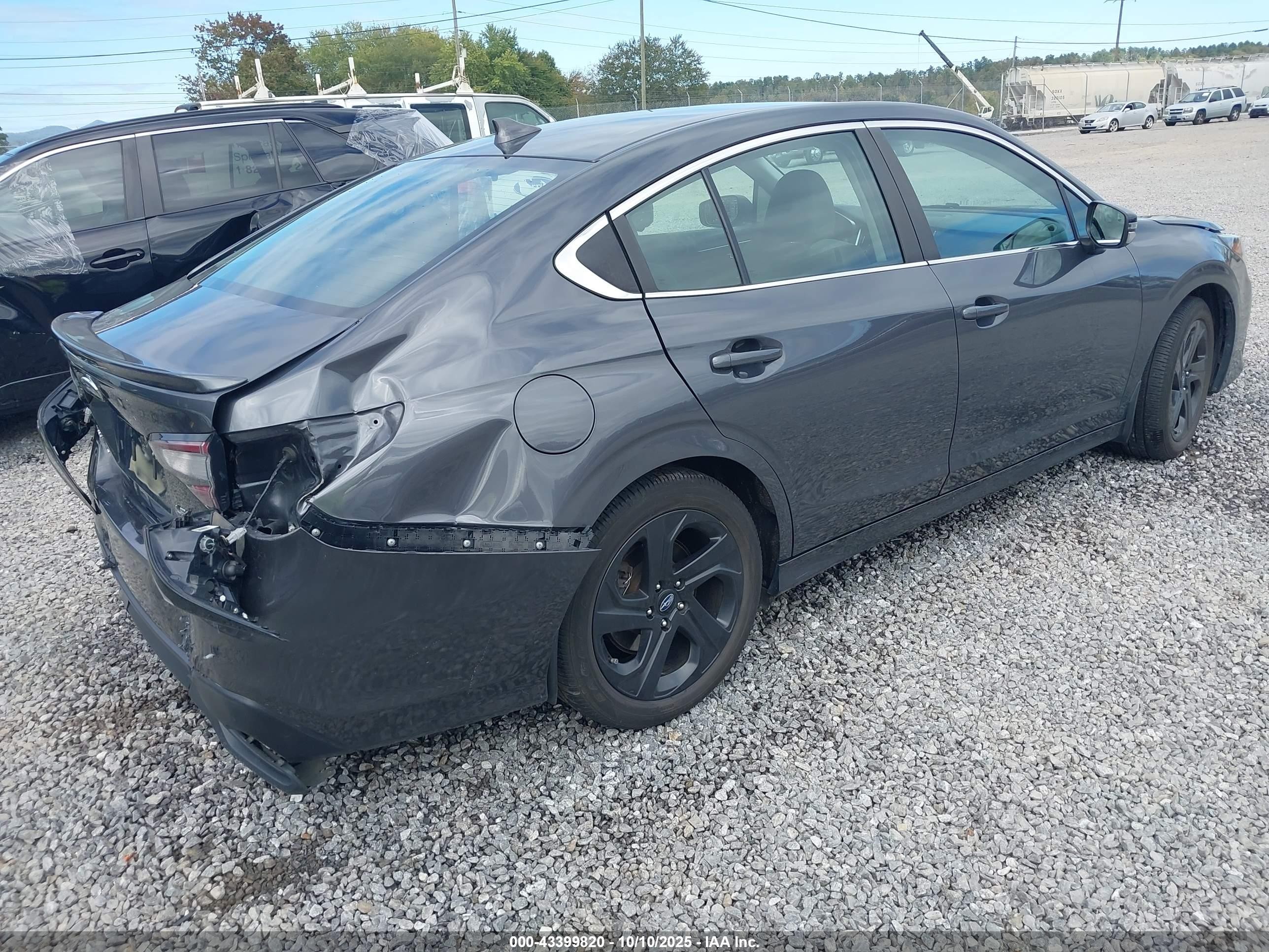 2020 Subaru Legacy Sport Gray vin: 4S3BWAF62L3010590