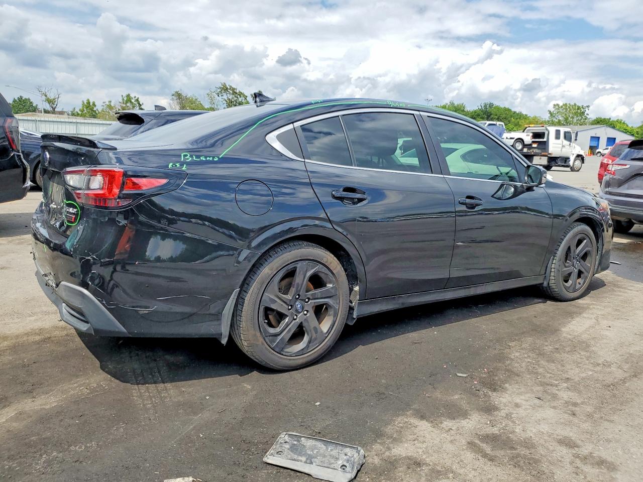 2020 Subaru Legacy Sport Черный vin: 4S3BWAF62L3023100