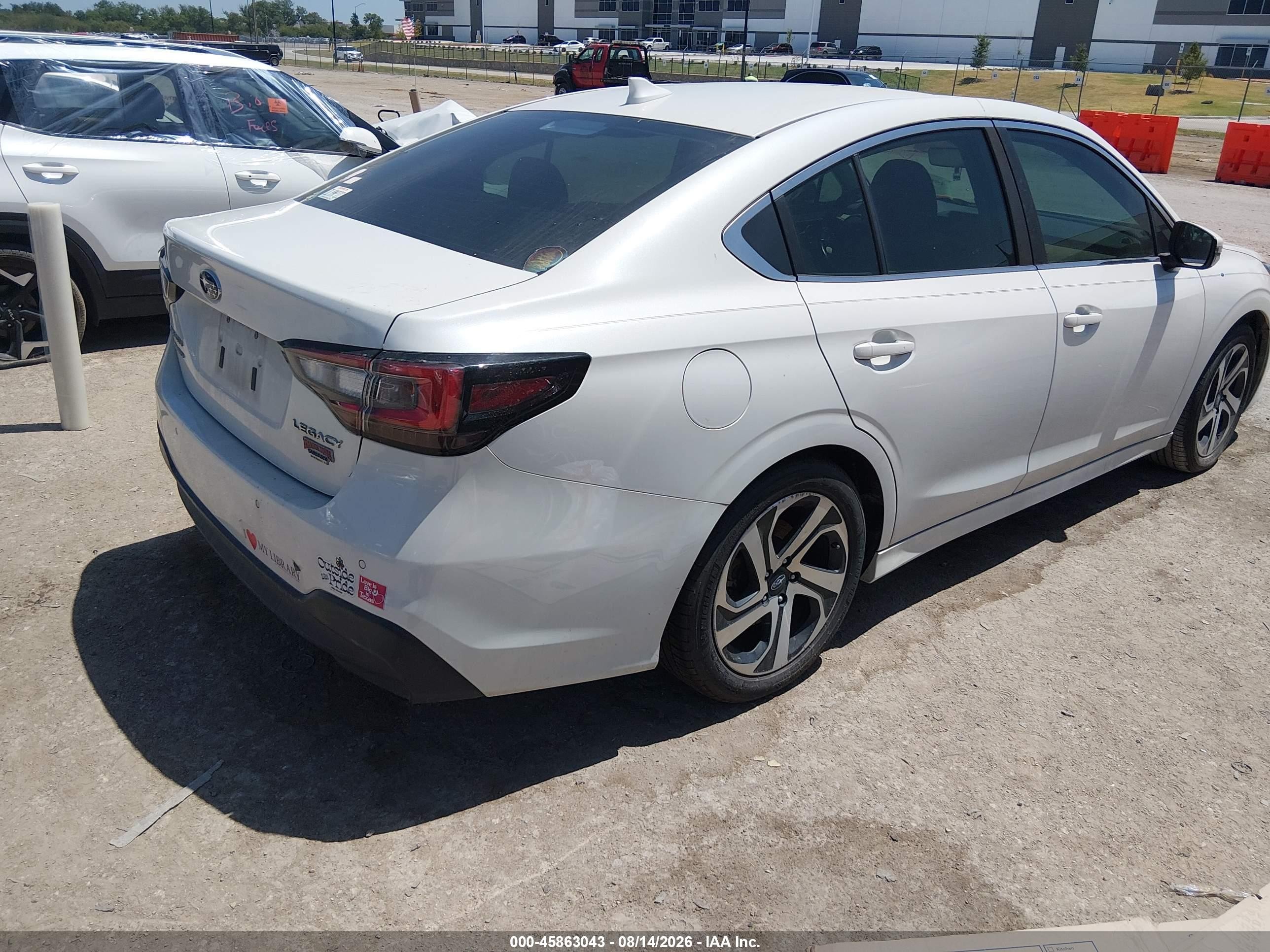 2022 Subaru Legacy Limited White vin: 4S3BWAN62N3012165