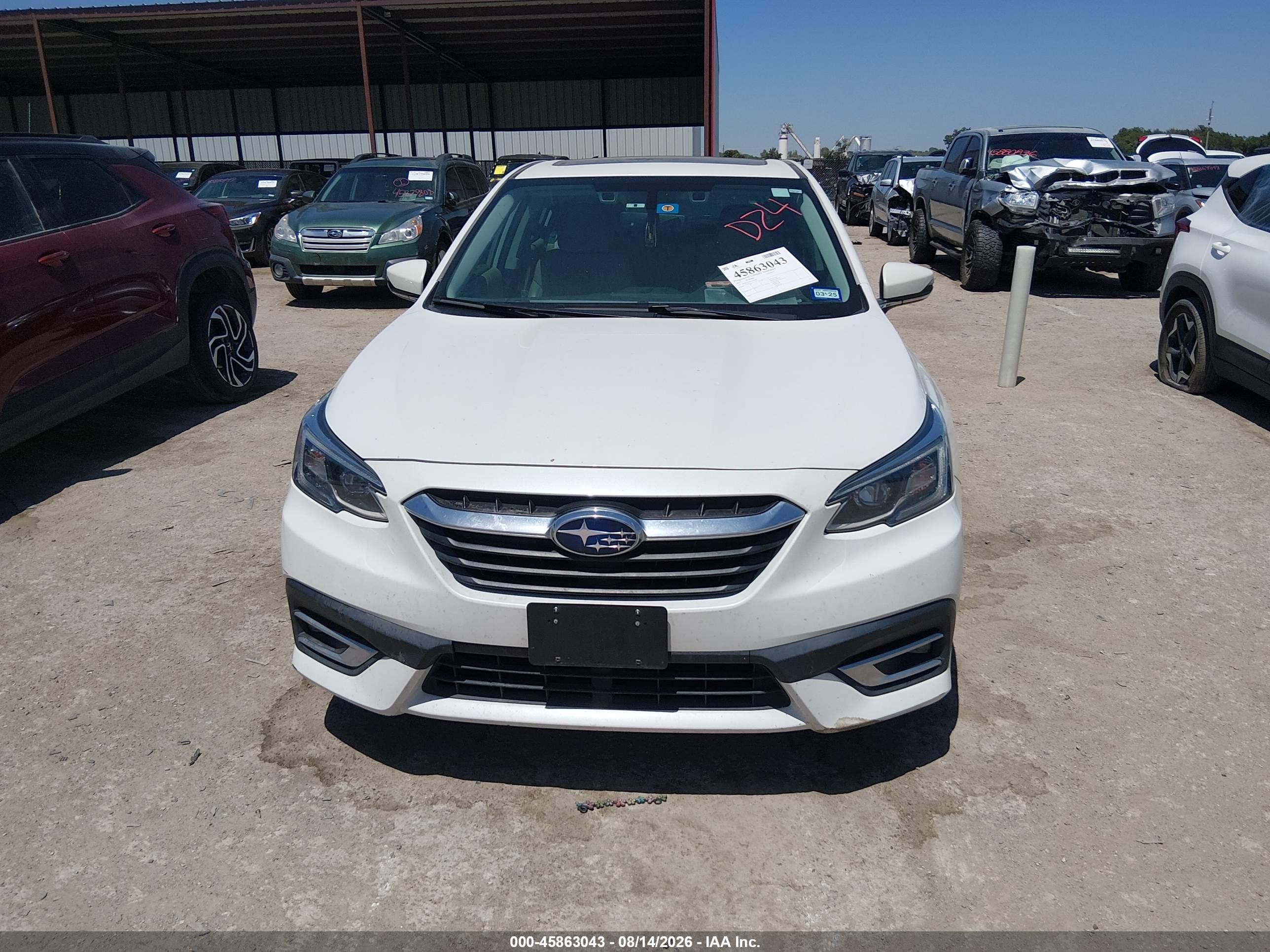 2022 Subaru Legacy Limited White vin: 4S3BWAN62N3012165