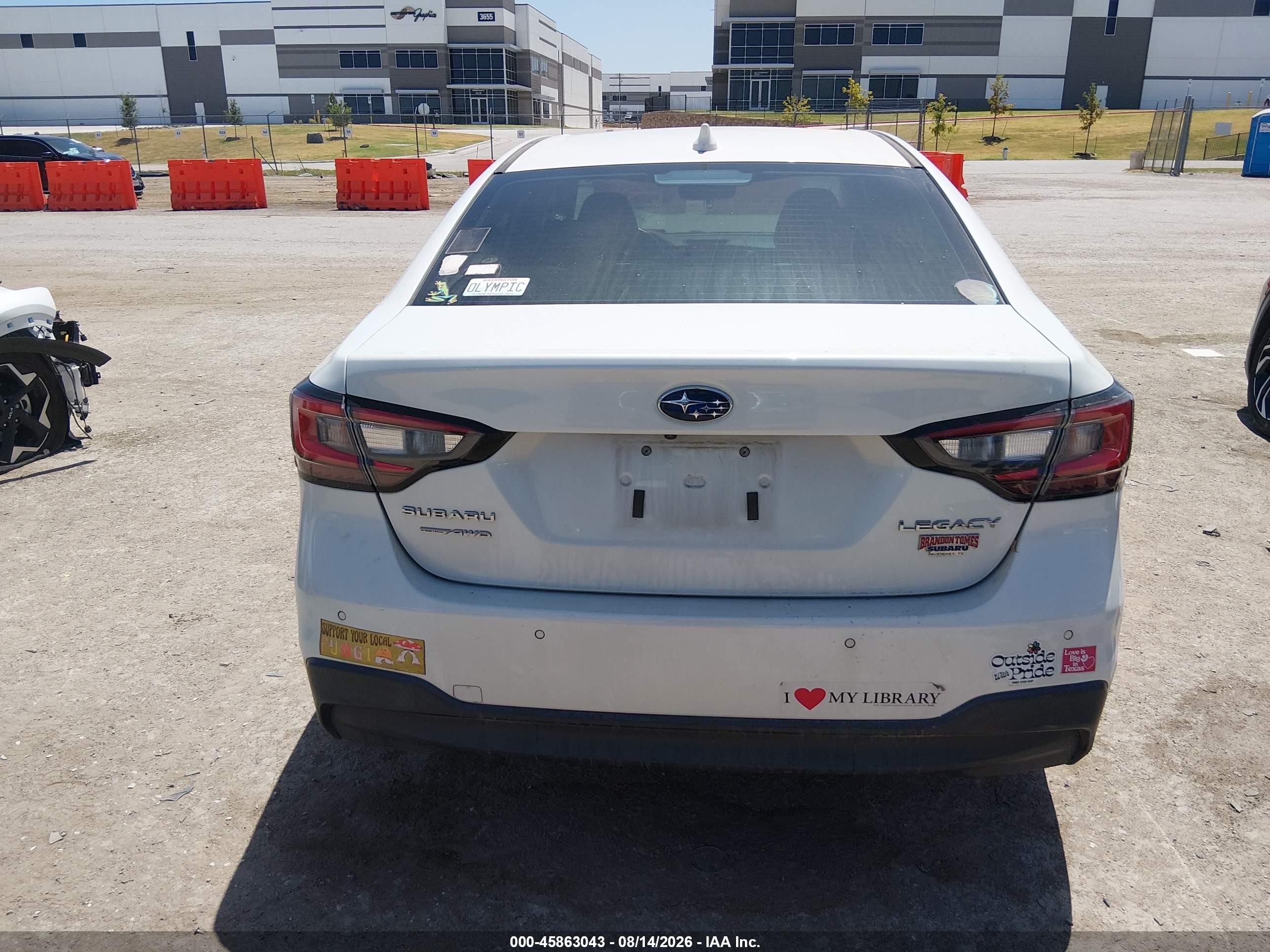 2022 Subaru Legacy Limited White vin: 4S3BWAN62N3012165
