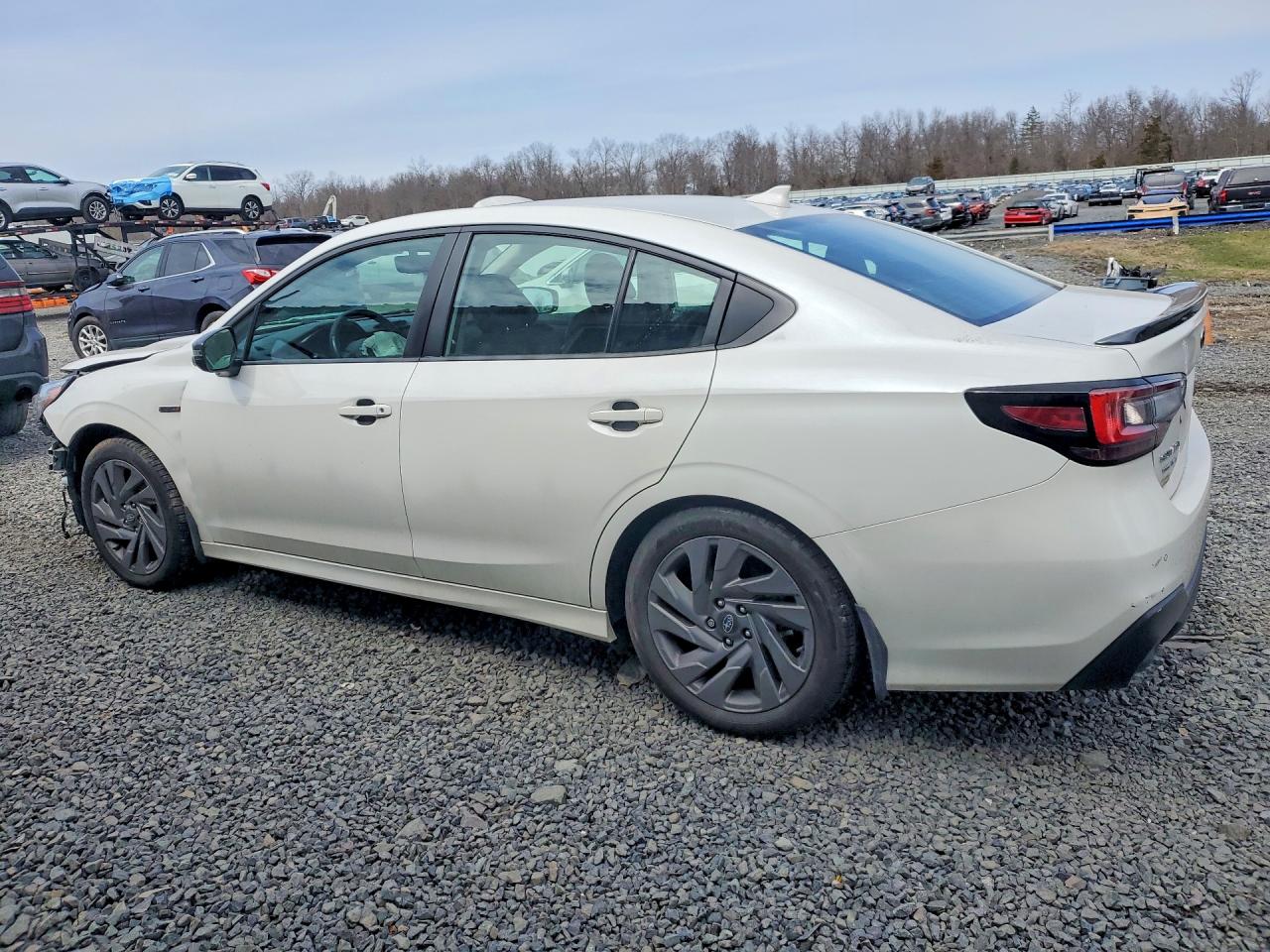2024 Subaru Legacy Sport White vin: 4S3BWGG67R3023118