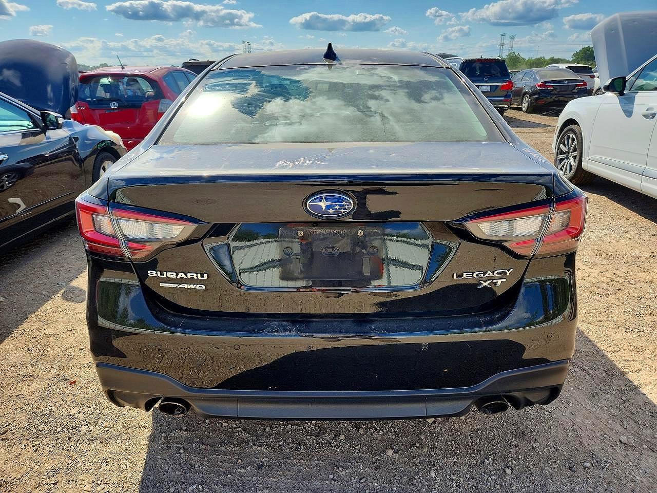 2021 Subaru Legacy Limited Xt Черный vin: 4S3BWGN66M3019976
