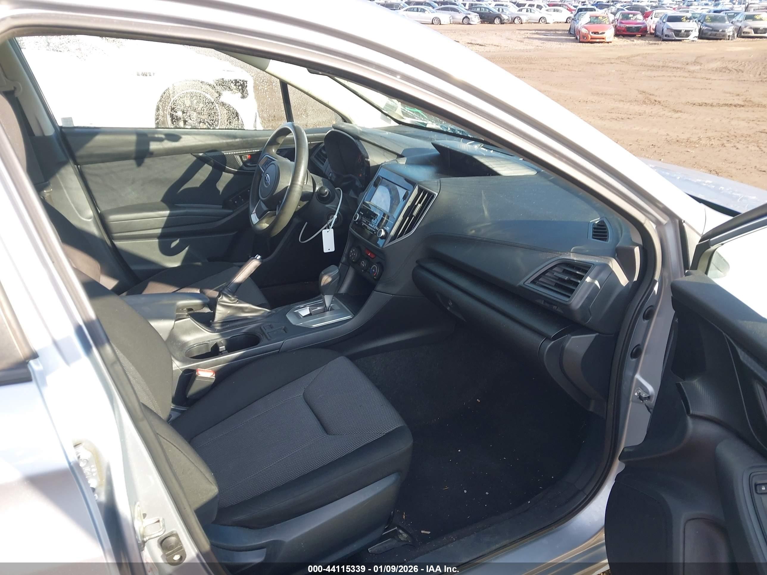 2019 Subaru Impreza 2.0i Gray vin: 4S3GKAA60K3613528