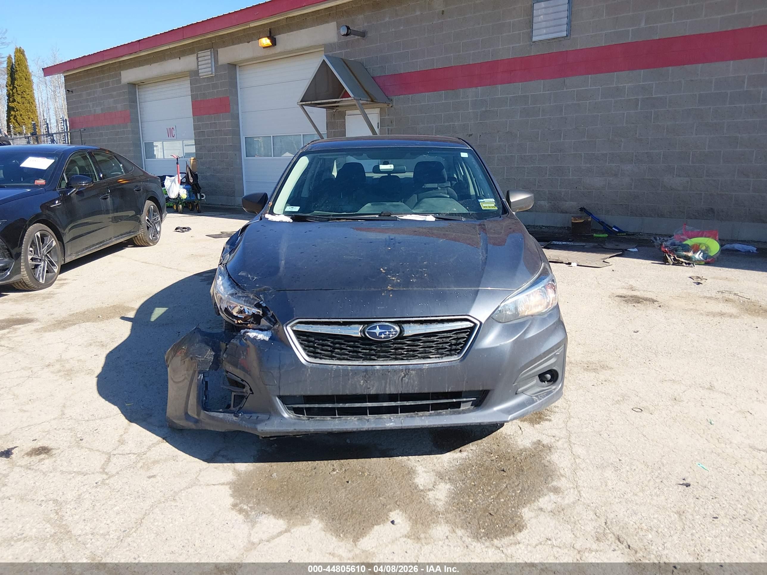 2017 Subaru Impreza 2.0i Gray vin: 4S3GKAA64H3605019