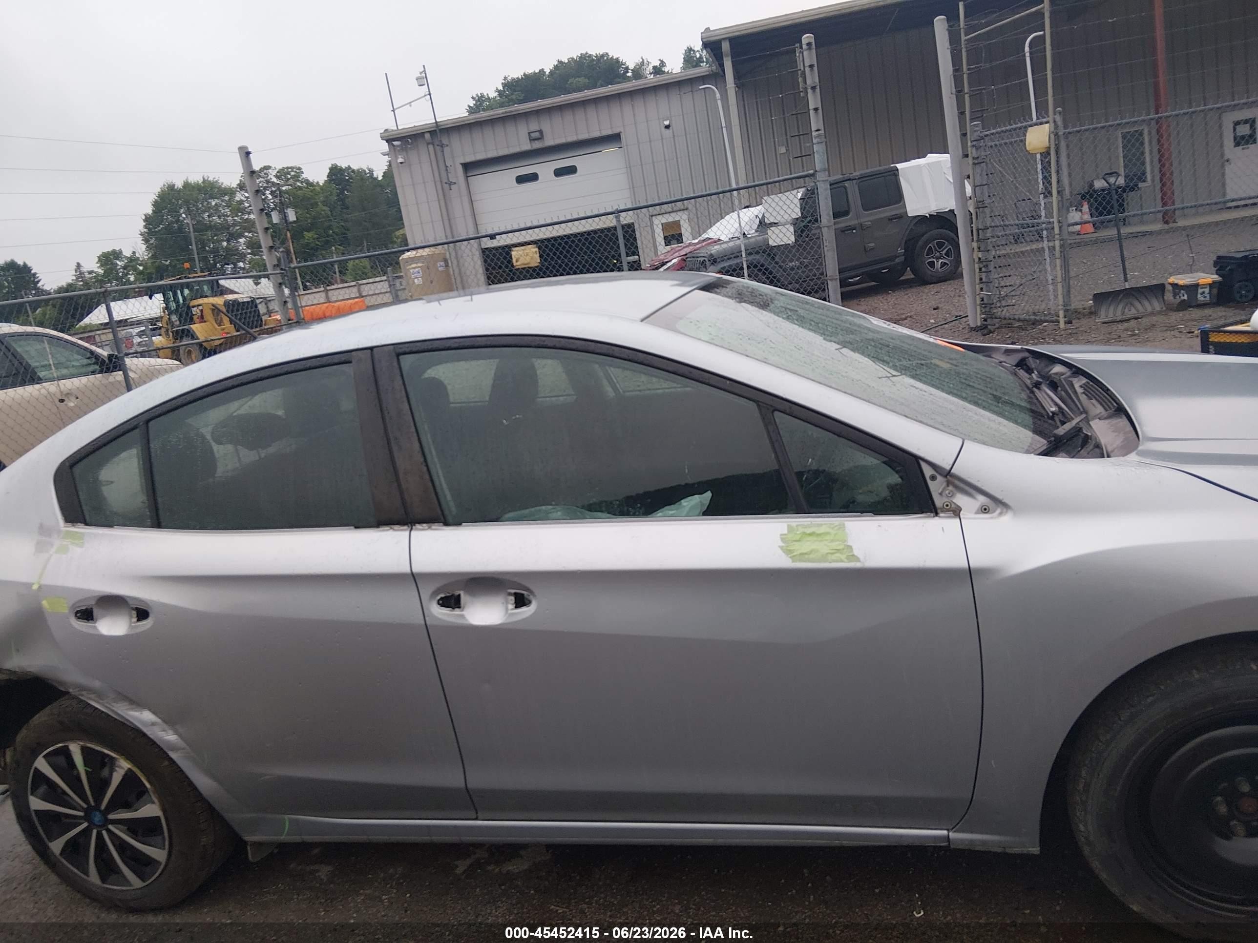 2017 Subaru Impreza 2.0i Silver vin: 4S3GKAA66H3607810