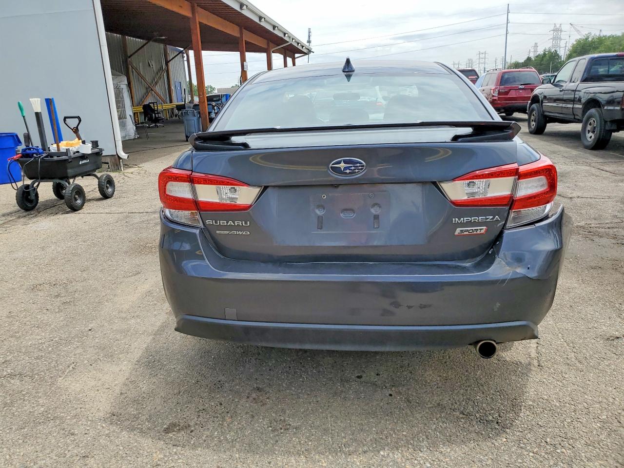 2018 Subaru Impreza Sport Gray vin: 4S3GKAL68J3606127