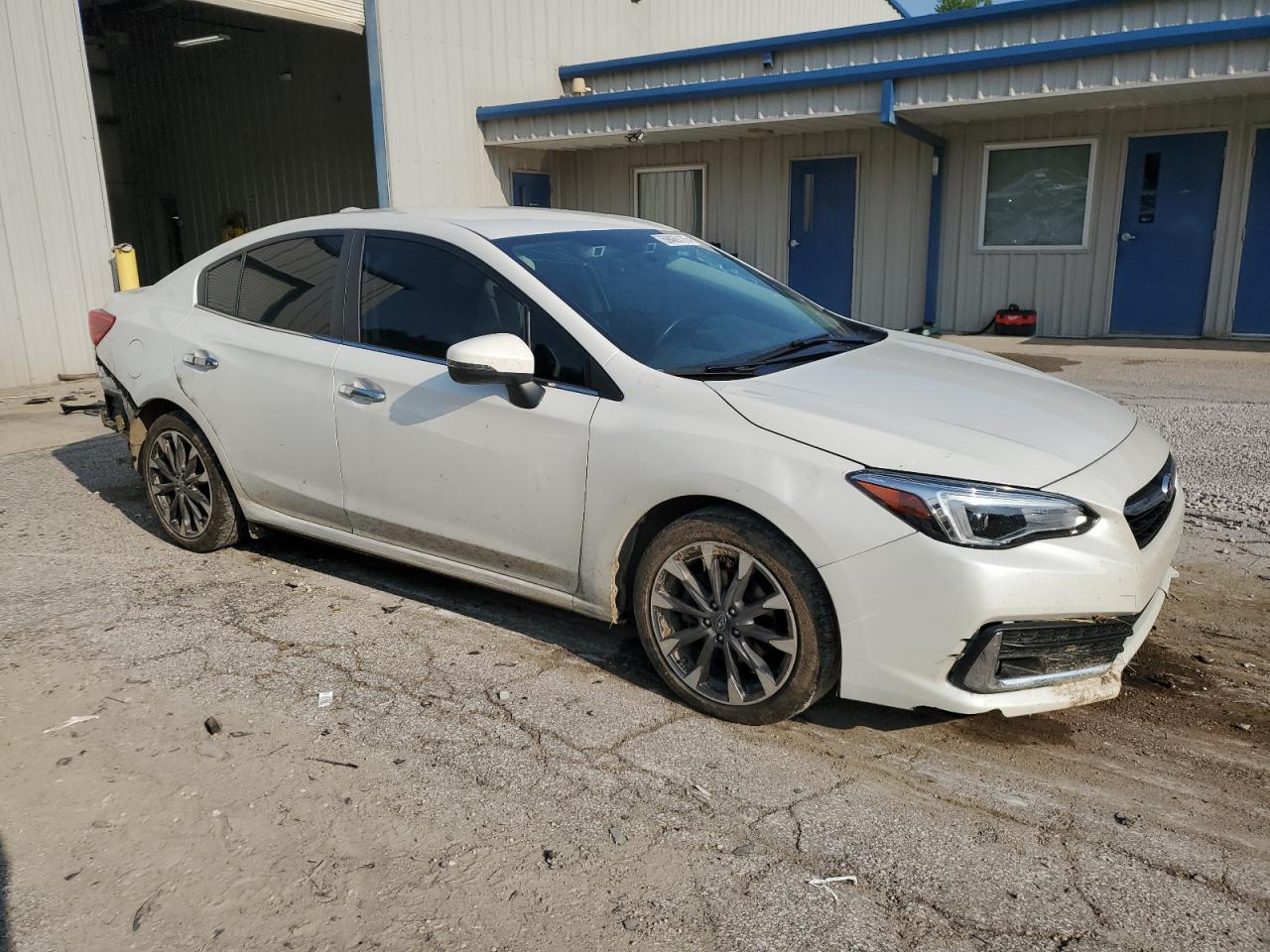 2020 Subaru Impreza Limited Белый vin: 4S3GKAT60L3610739