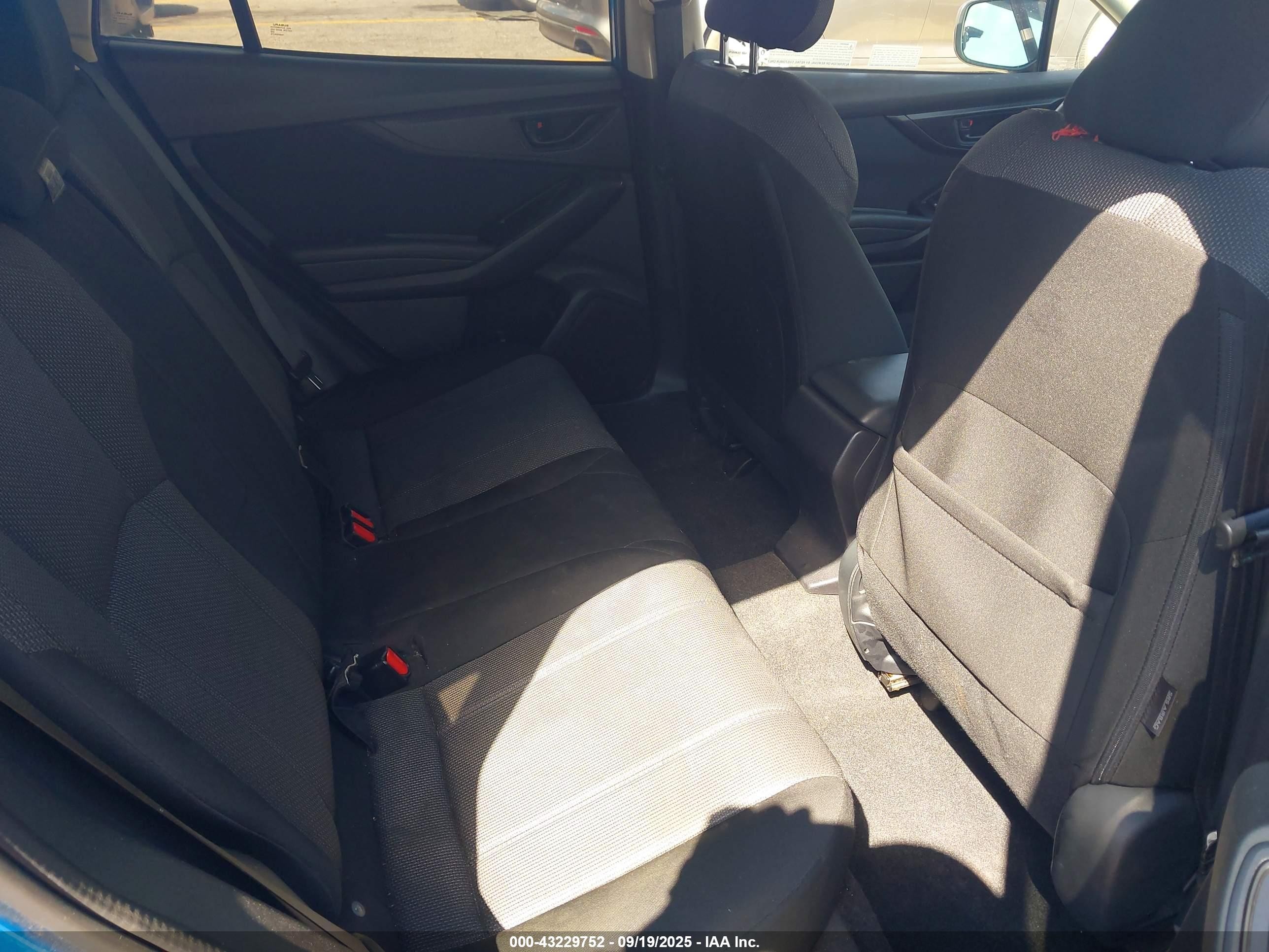 2020 Subaru Impreza 5-door Синий vin: 4S3GTAA60L1729824