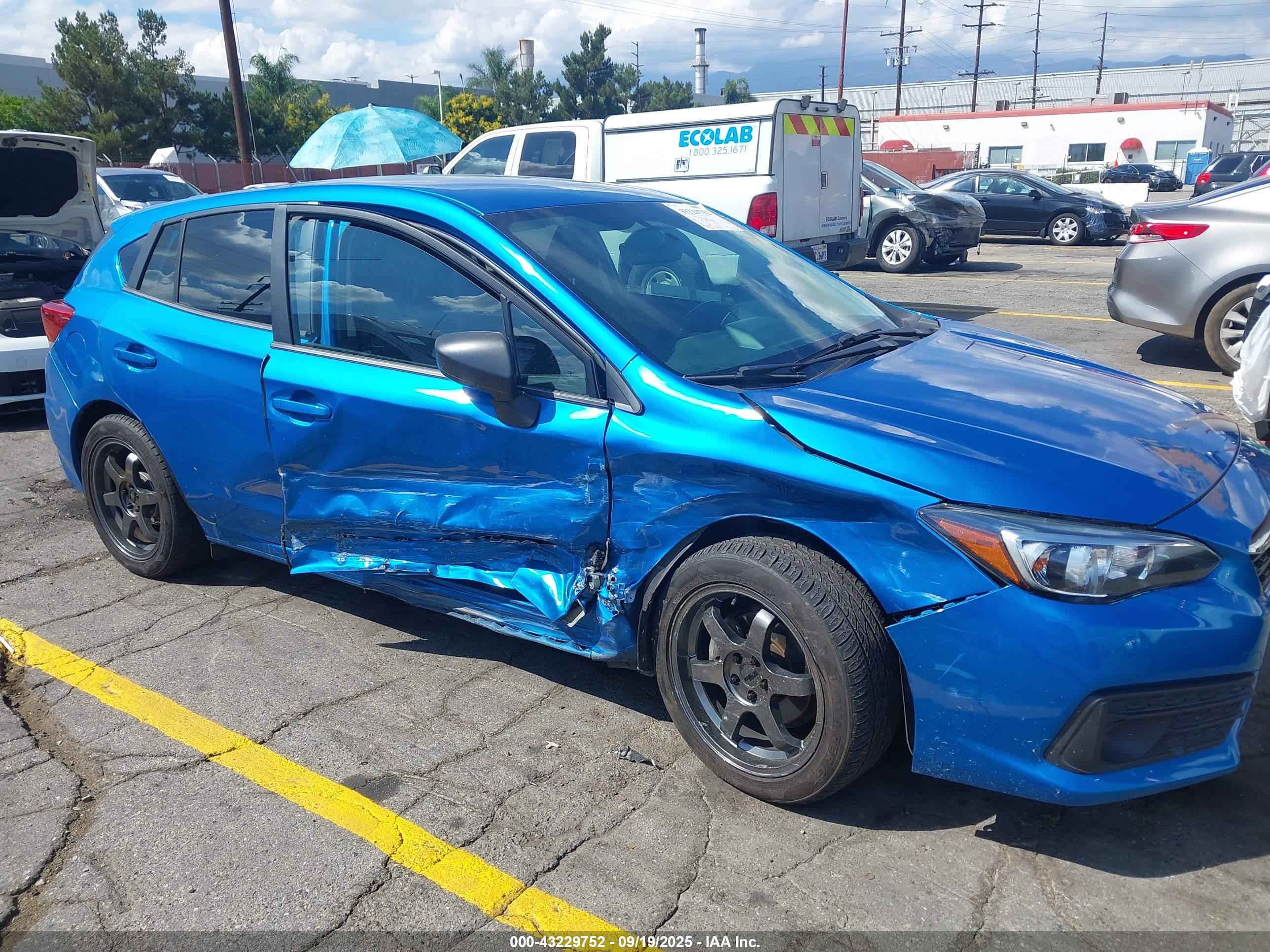 2020 Subaru Impreza 5-door Синий vin: 4S3GTAA60L1729824