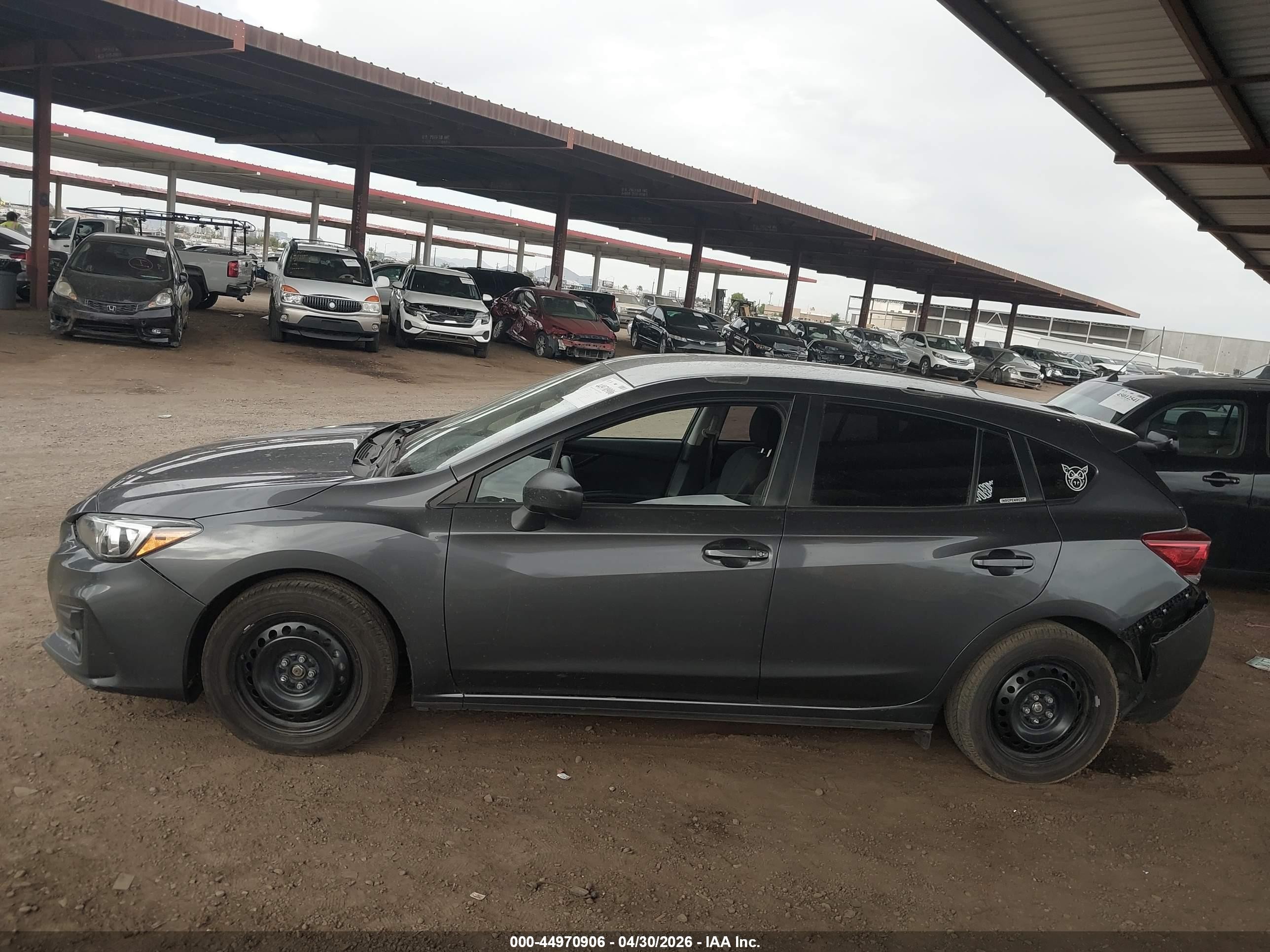 2018 Subaru Impreza 2.0i Серый vin: 4S3GTAA69J3750303