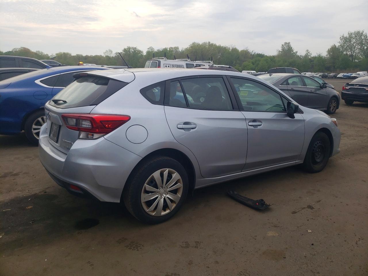 2022 Subaru Impreza Silver vin: 4S3GTAB68N3707463