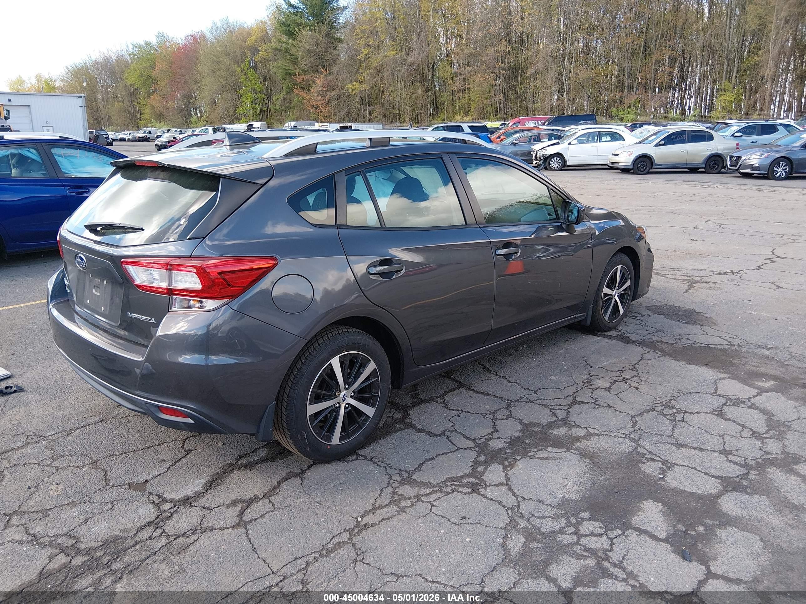 2019 Subaru Impreza 2.0i Premium Gray vin: 4S3GTAD61K3755895