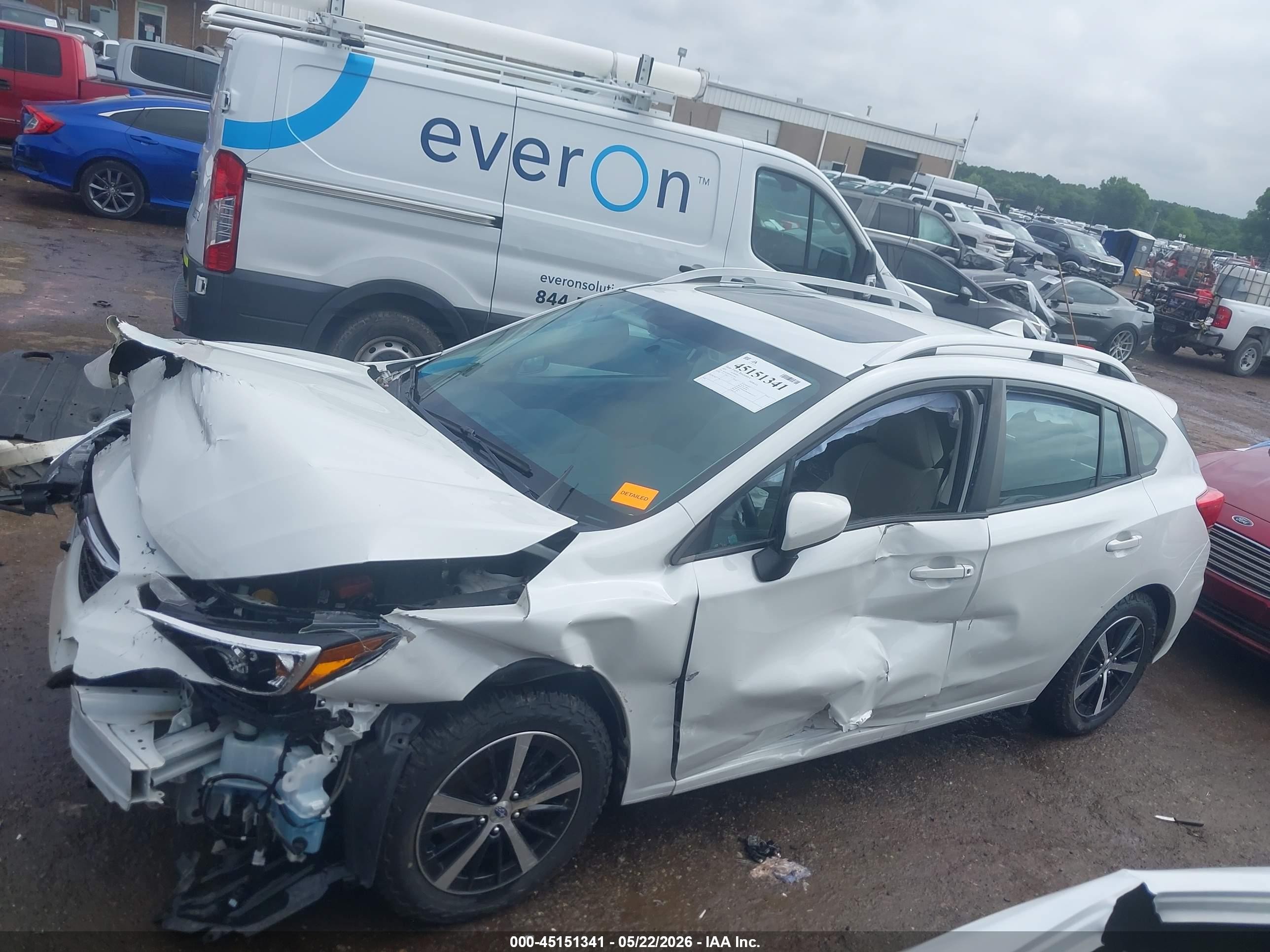 2021 Subaru Impreza Premium 5-door White vin: 4S3GTAD61M3715402