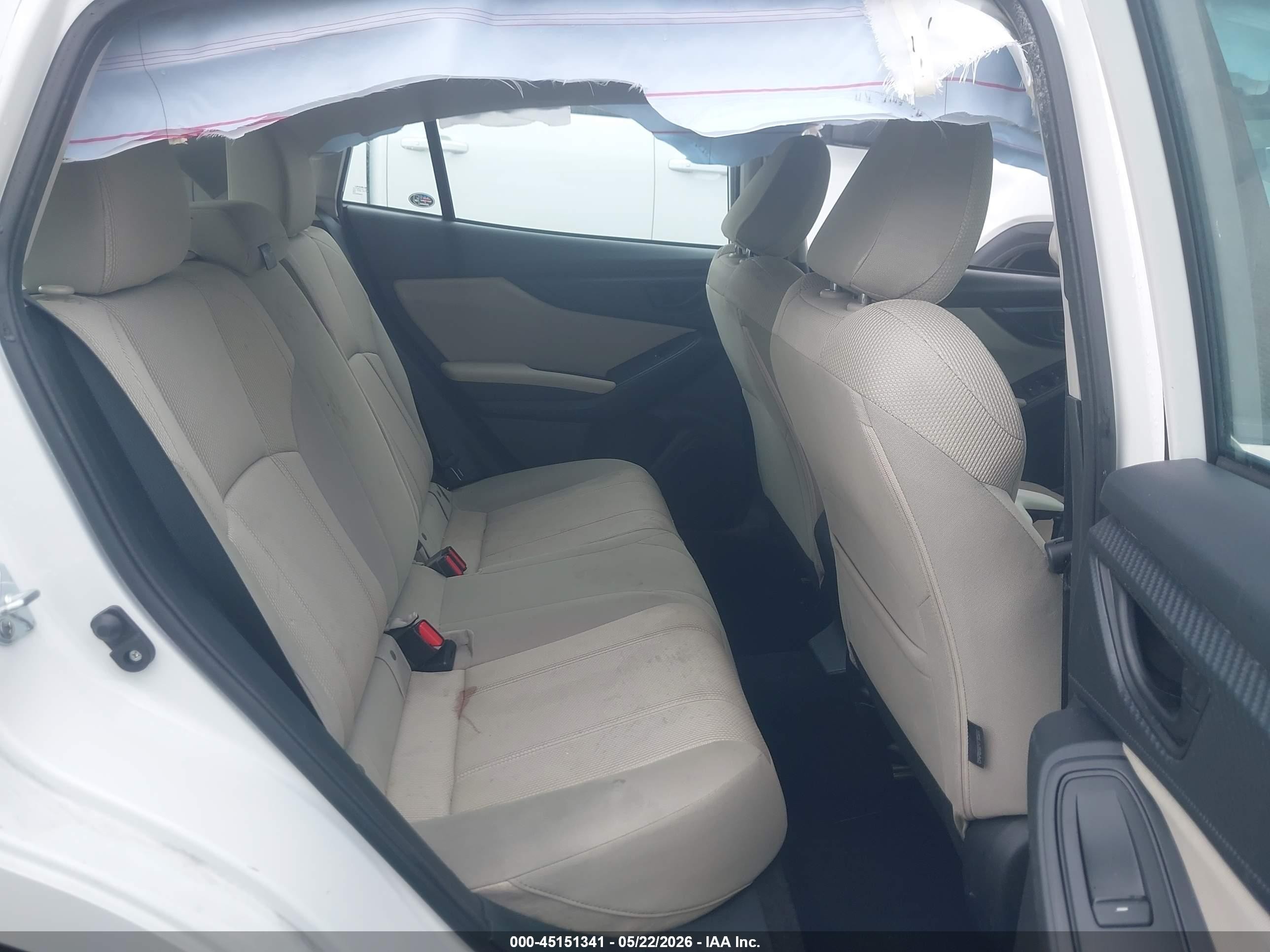 2021 Subaru Impreza Premium 5-door White vin: 4S3GTAD61M3715402