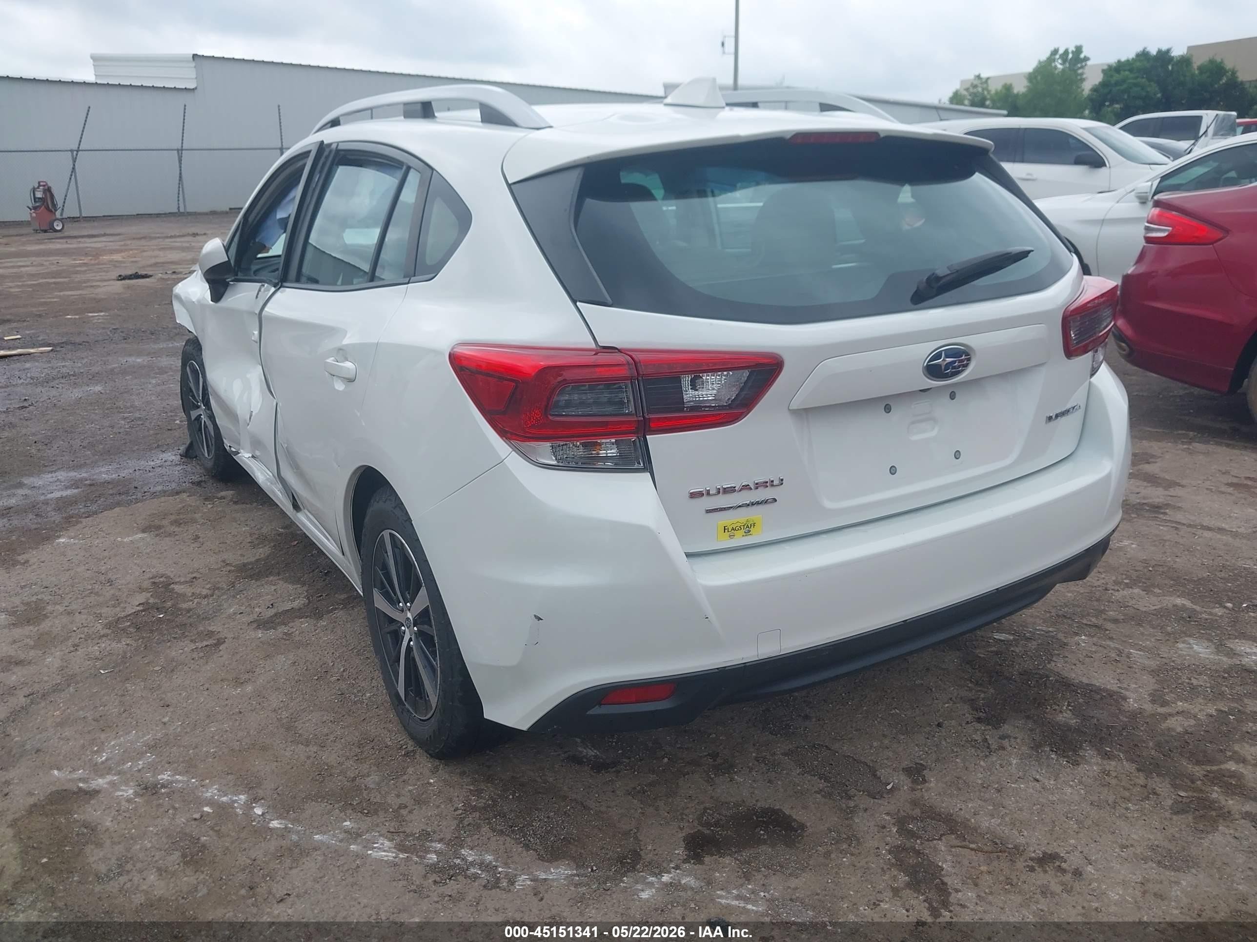 2021 Subaru Impreza Premium 5-door White vin: 4S3GTAD61M3715402