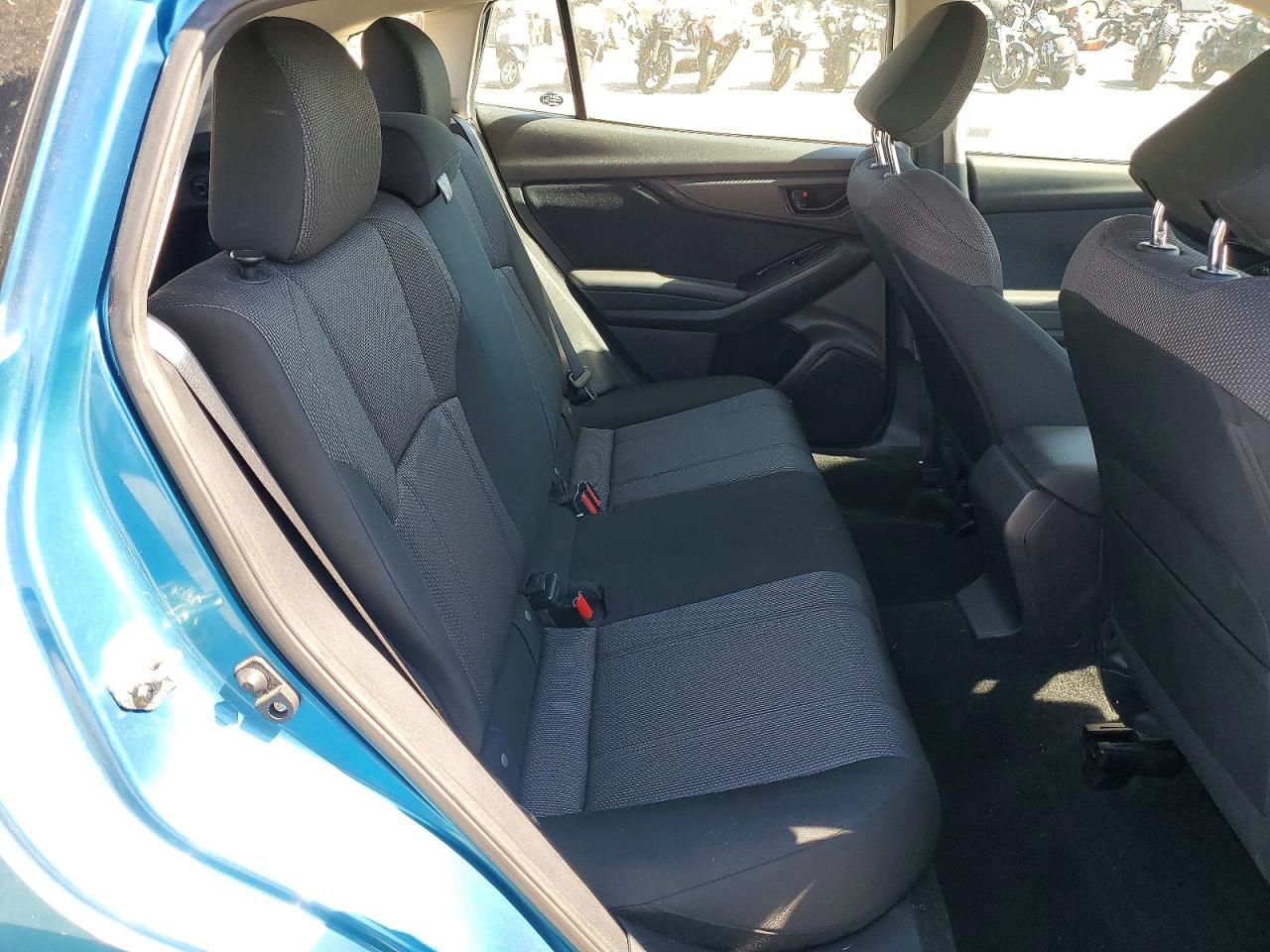 2017 Subaru Impreza Premium Plus Blue vin: 4S3GTAD62H3748642