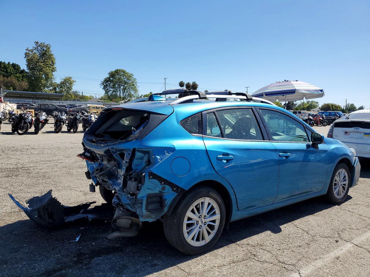 2017 Subaru Impreza Premium Plus Blue vin: 4S3GTAD62H3748642