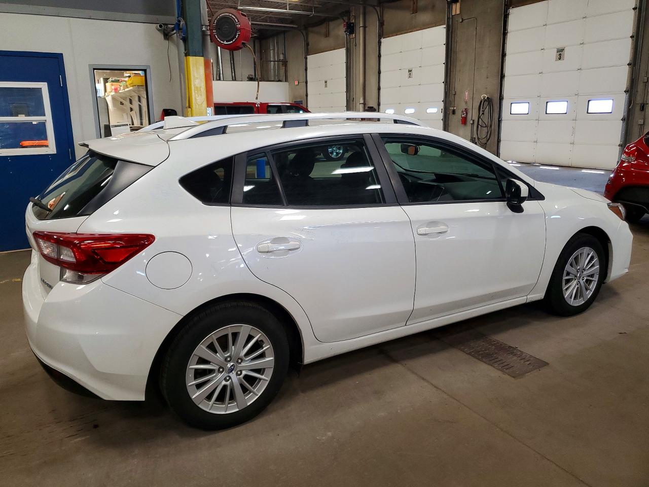 2018 Subaru Impreza Premium Plus White vin: 4S3GTAD62J3720345