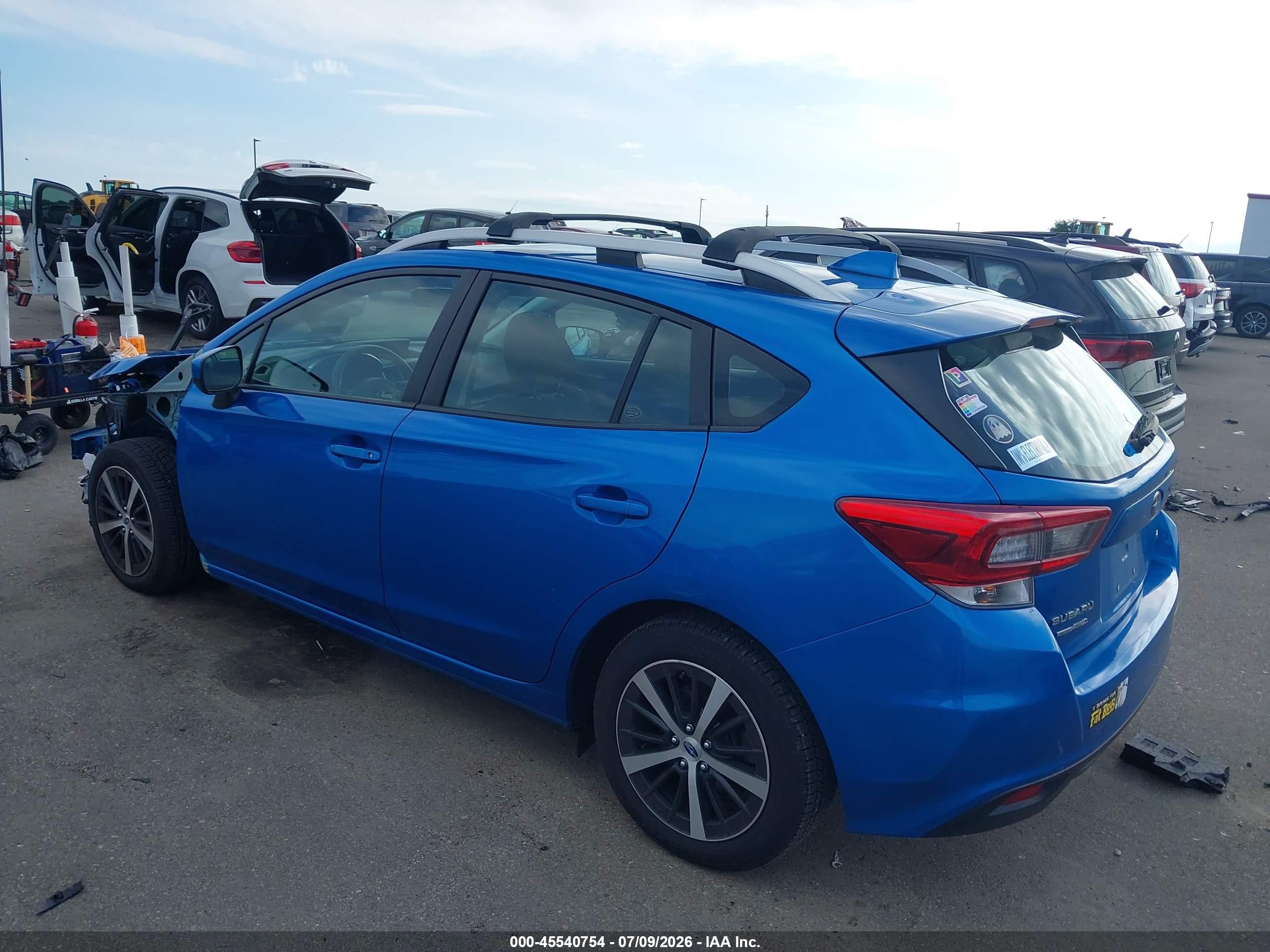 2020 Subaru Impreza Premium 5-door Blue vin: 4S3GTAD65L3707897
