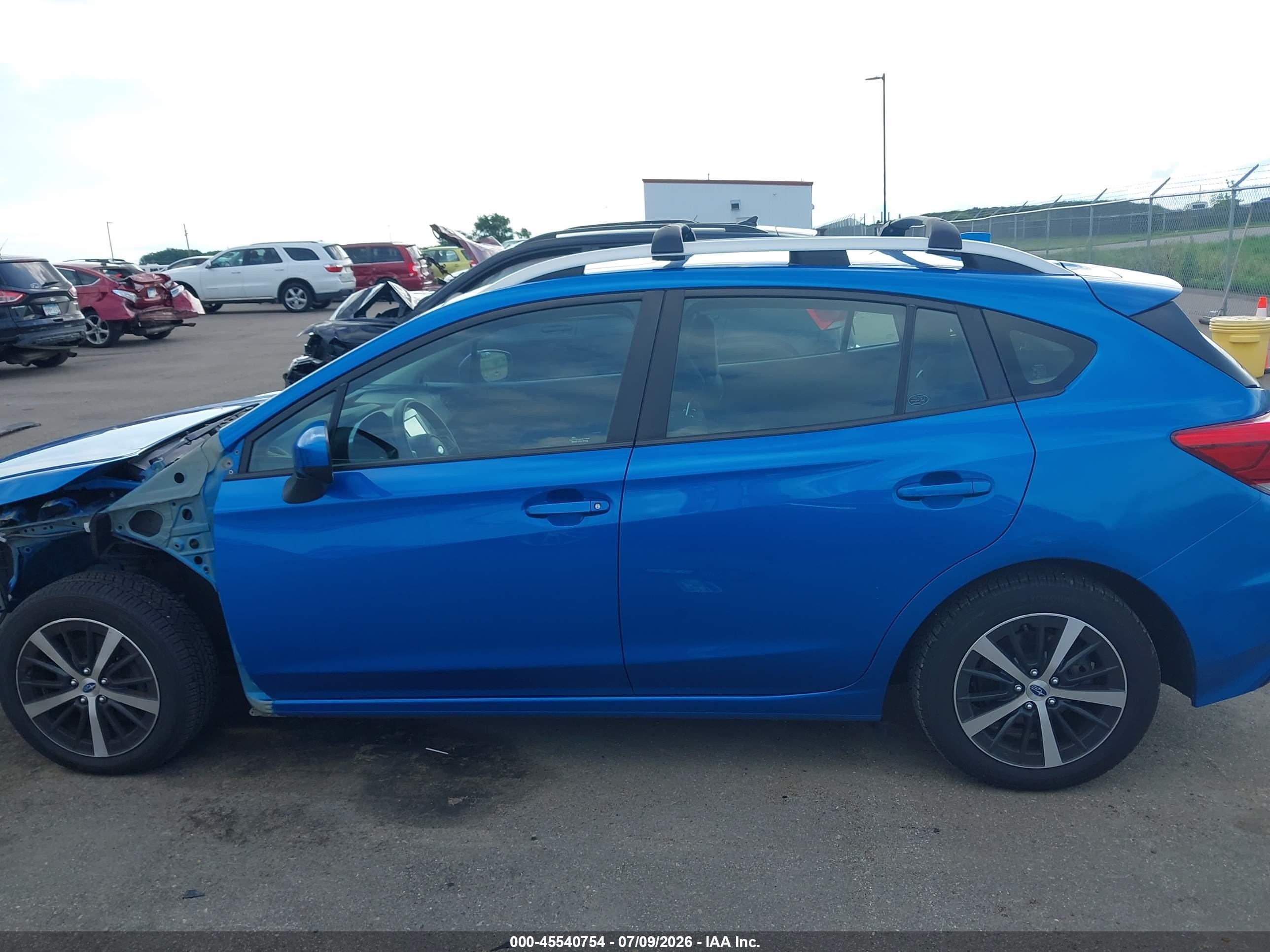 2020 Subaru Impreza Premium 5-door Blue vin: 4S3GTAD65L3707897