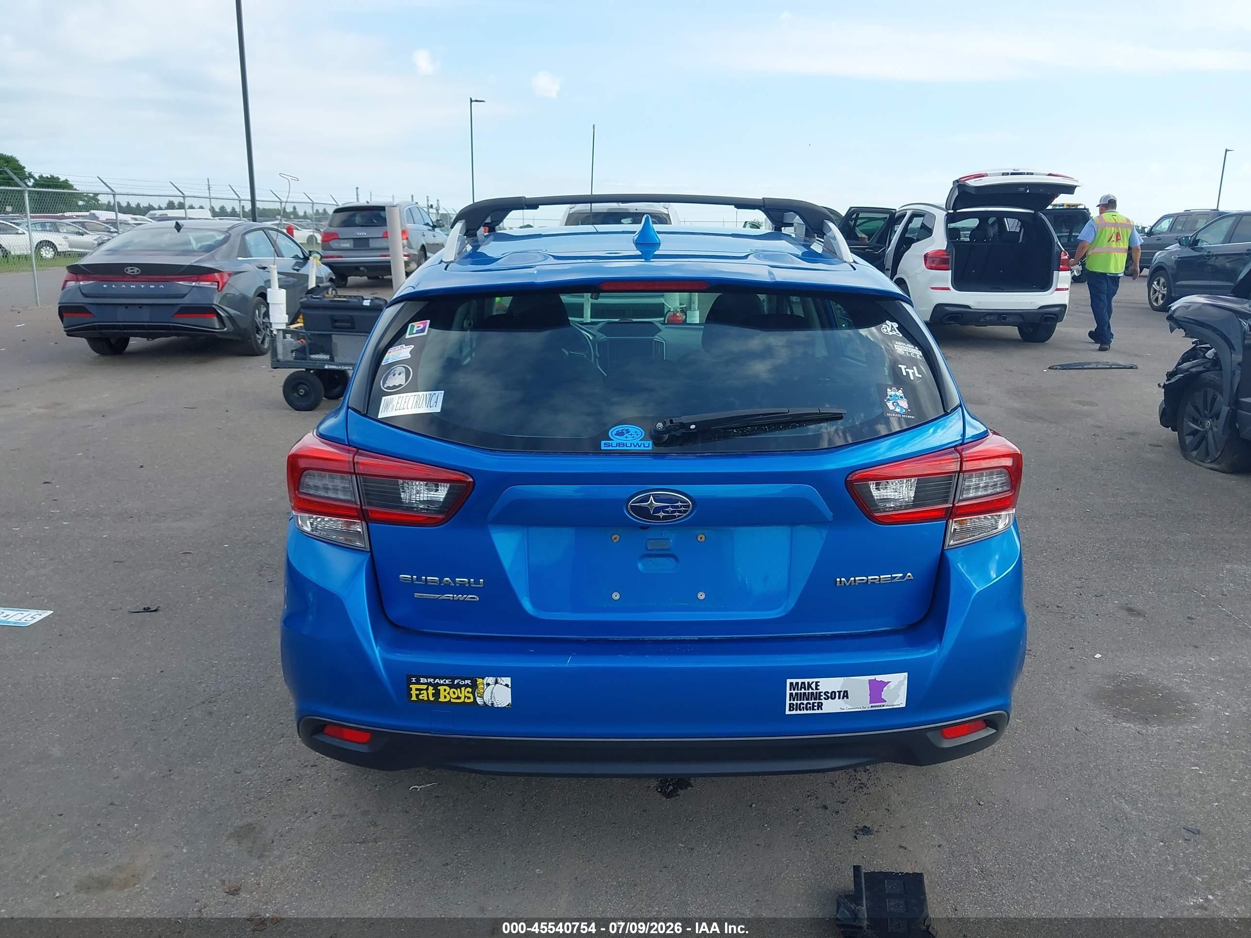 2020 Subaru Impreza Premium 5-door Blue vin: 4S3GTAD65L3707897