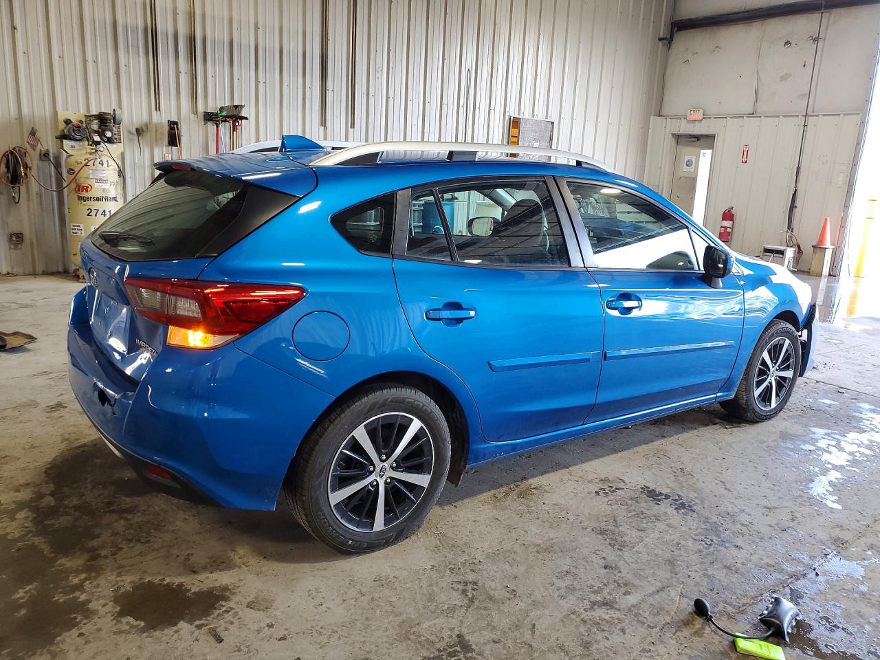2022 Subaru Impreza Premium Blue vin: 4S3GTAD66N3711721
