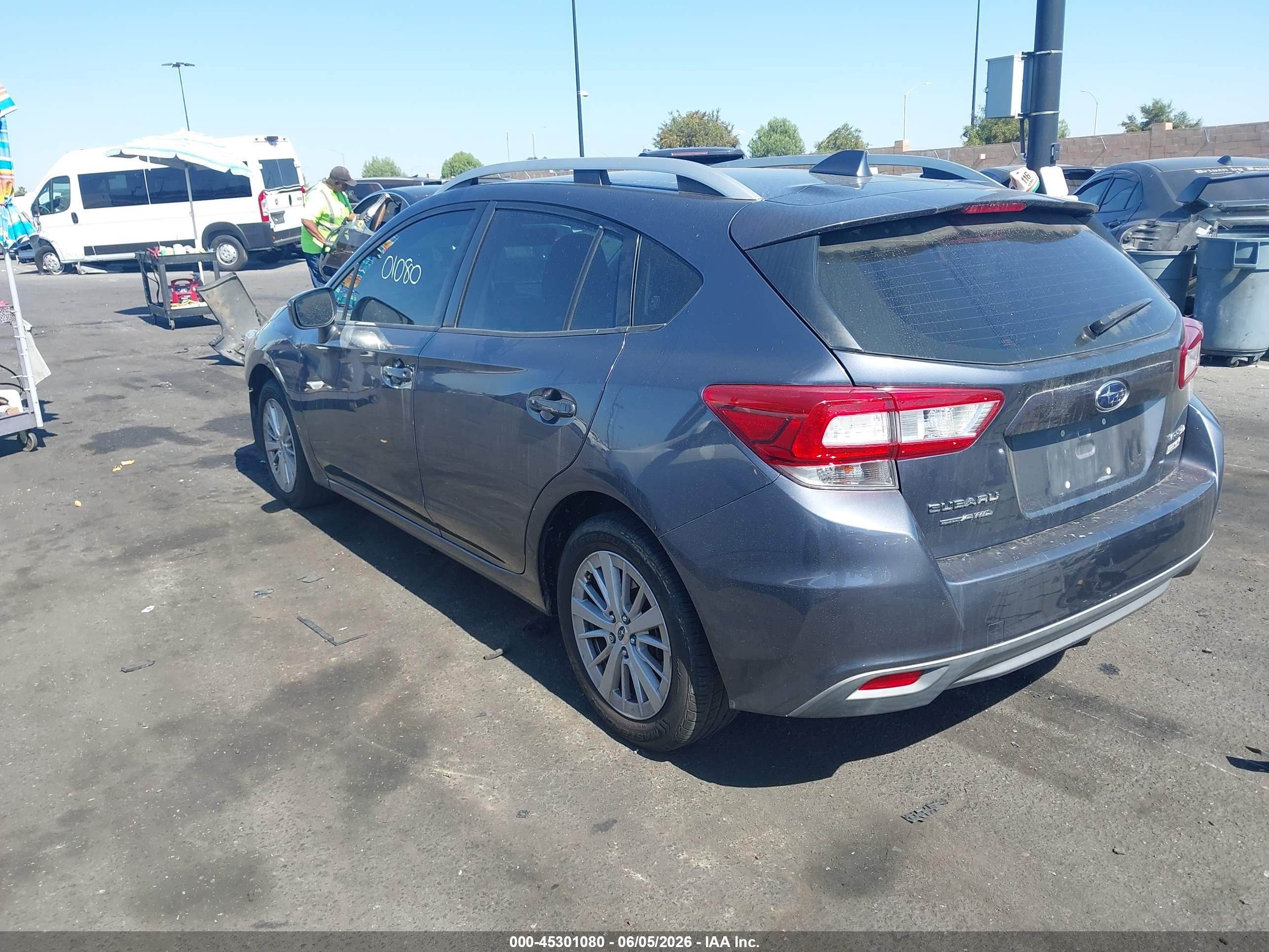2017 Subaru Impreza 2.0i Premium Серый vin: 4S3GTAD68H3748869