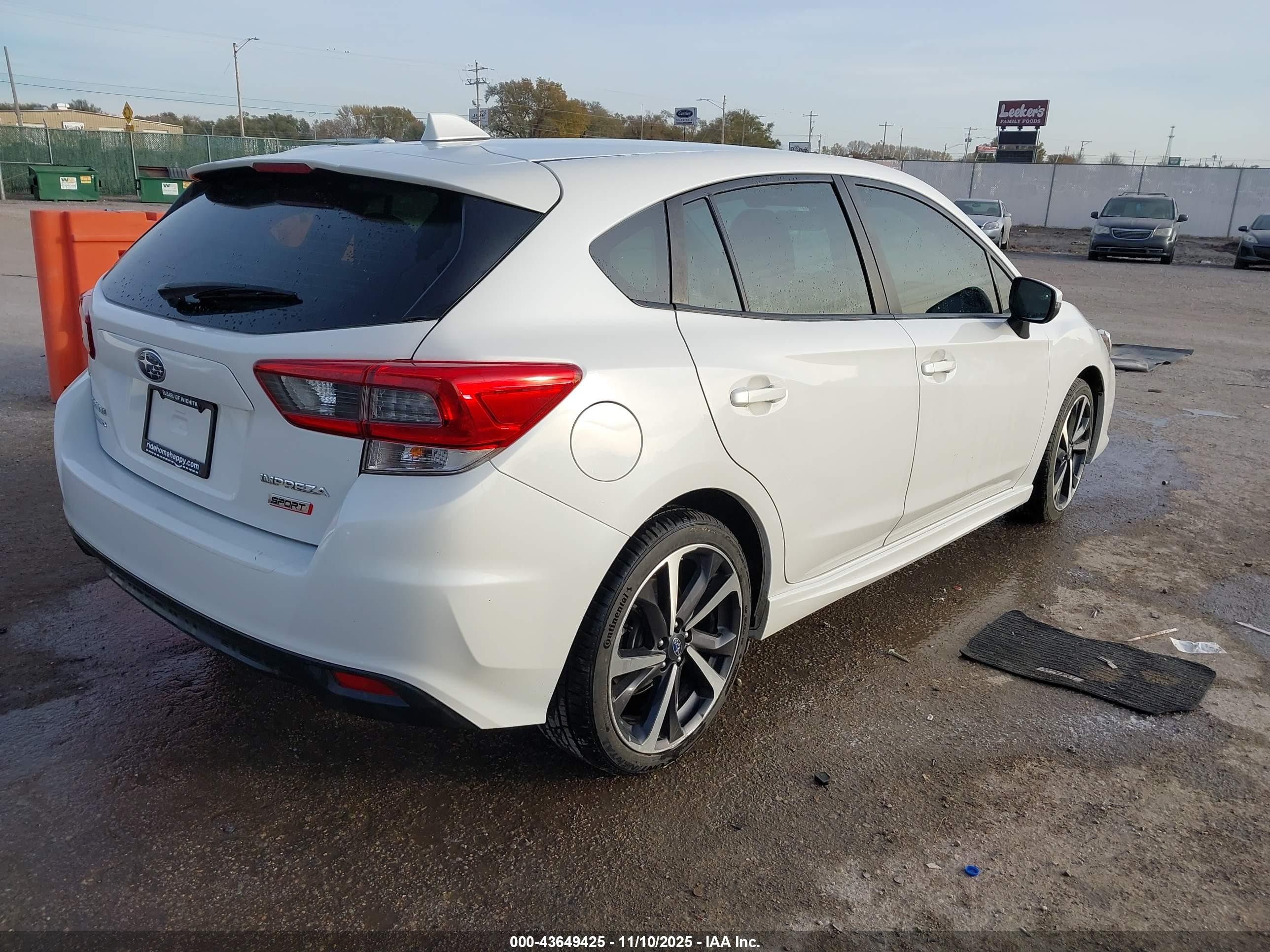 2022 Subaru Impreza Sport 5-door Белый vin: 4S3GTAM6XN3703167