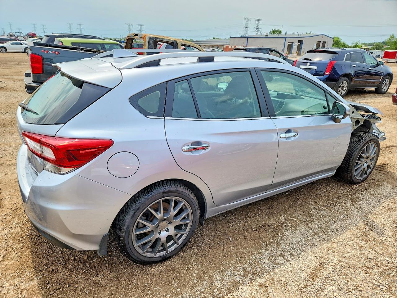 2018 Subaru Impreza Limited Silver vin: 4S3GTAT62J3752584