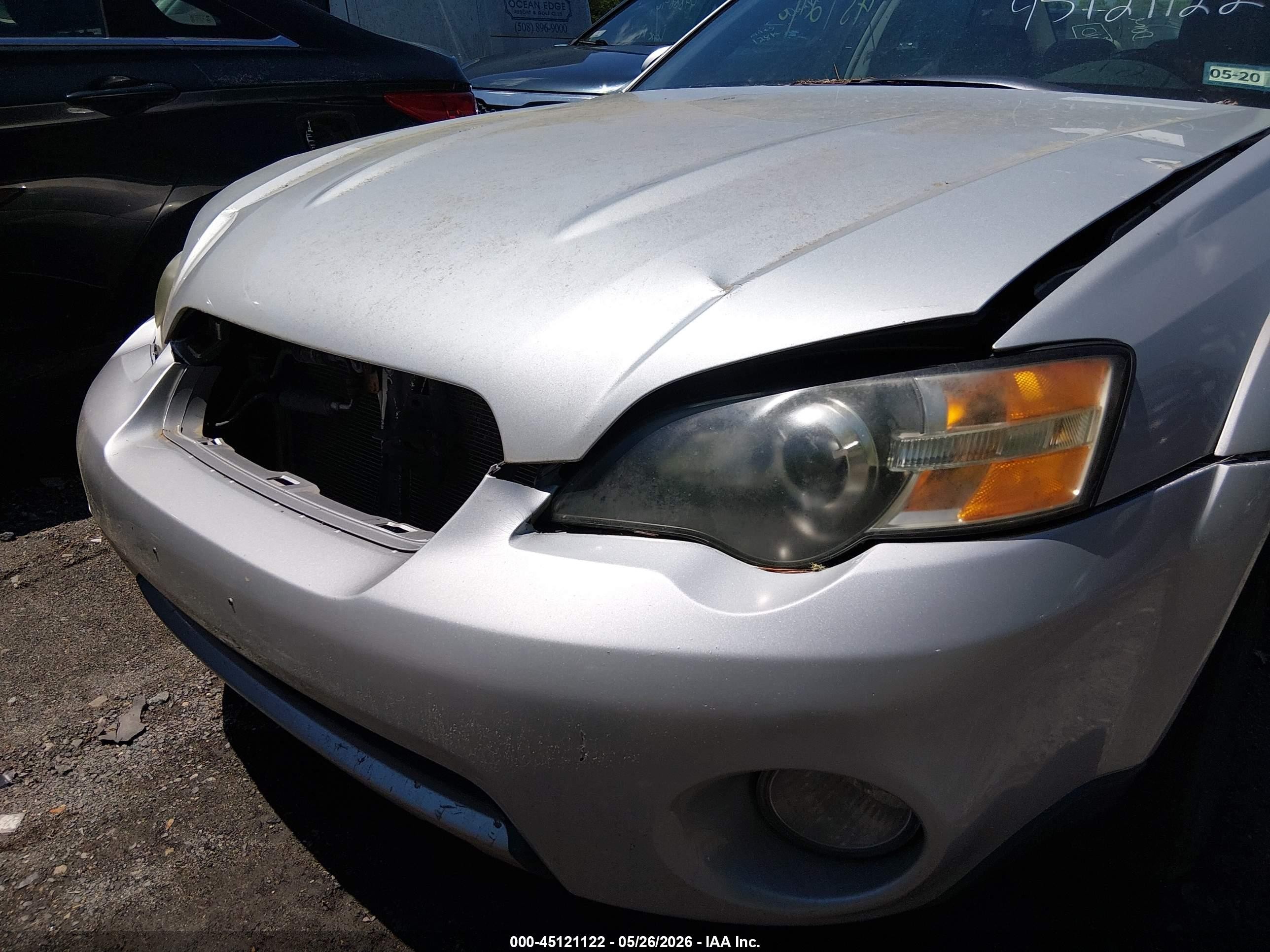 2005 Subaru Outback 3.0r Silver vin: 4S4BL84C454211426