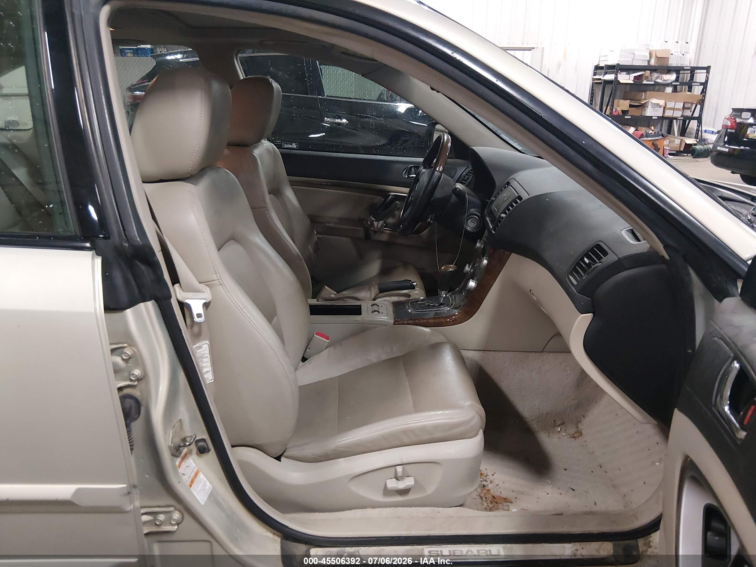 2007 Subaru Outback 3.0r L.l. Bean Edition Gold vin: 4S4BL86C574211497