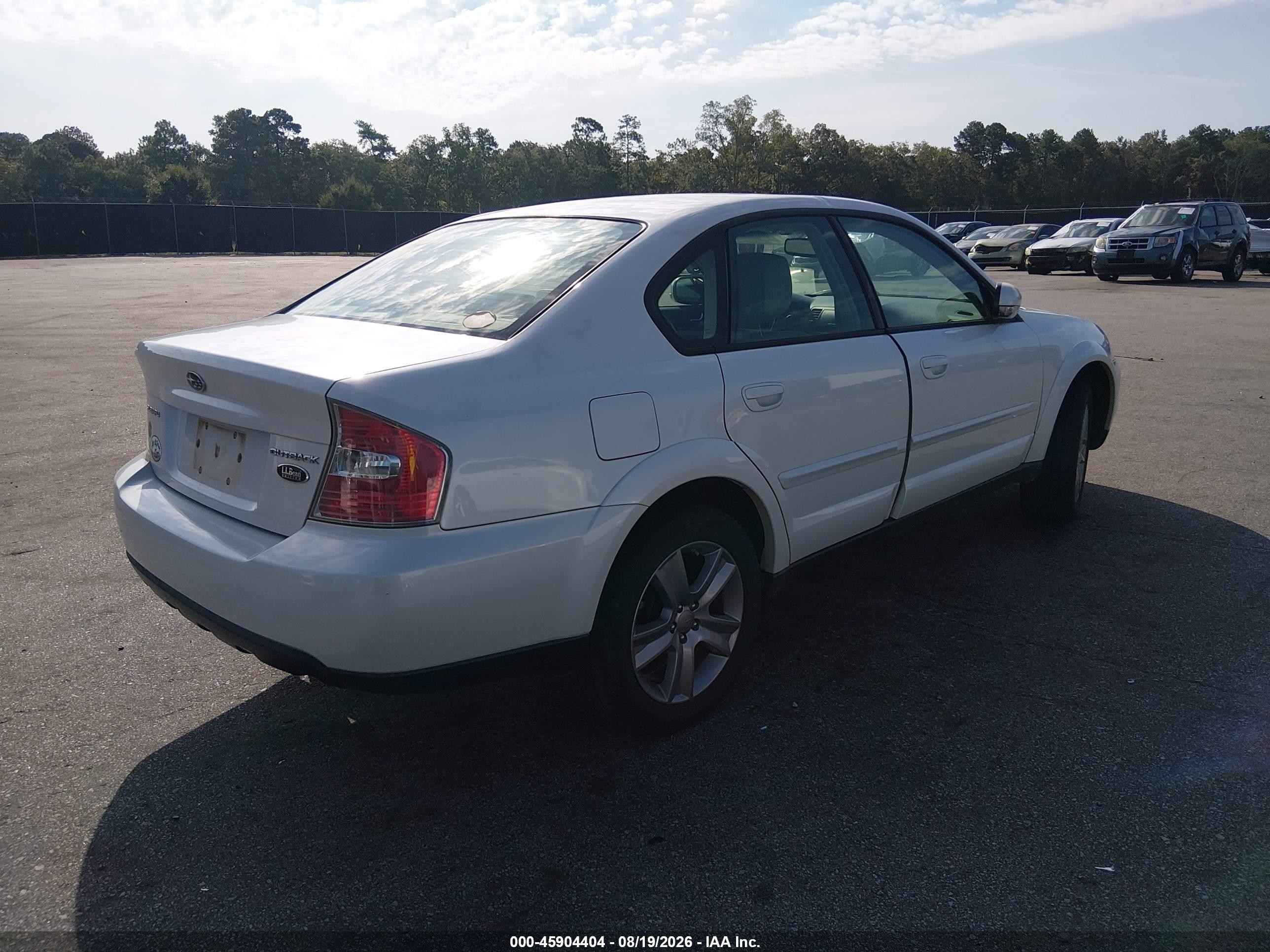 2007 Subaru Outback 3.0r L.l. Bean Edition White vin: 4S4BL86C774201117