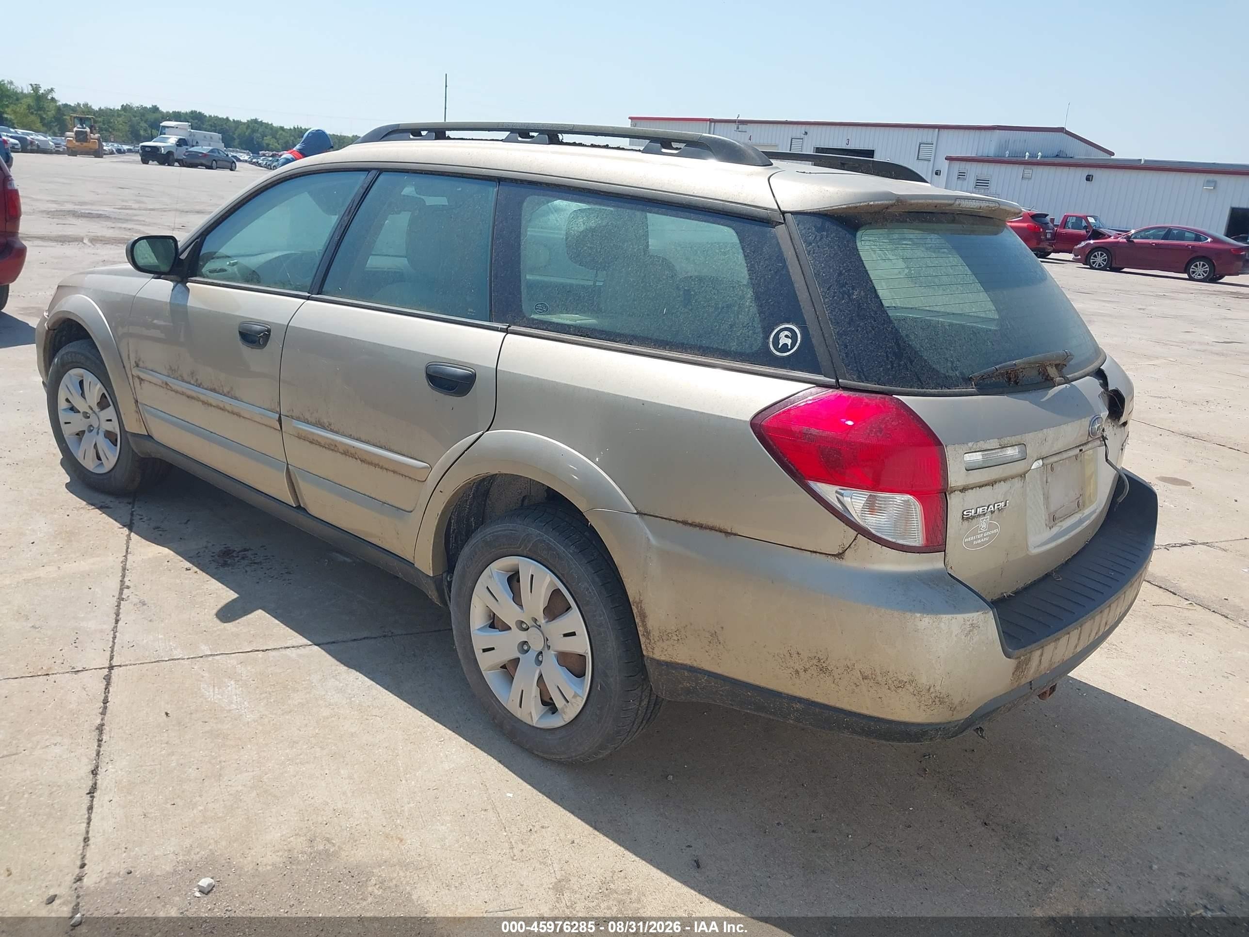 2008 Subaru Outback   Gold vin: 4S4BP60C087336487