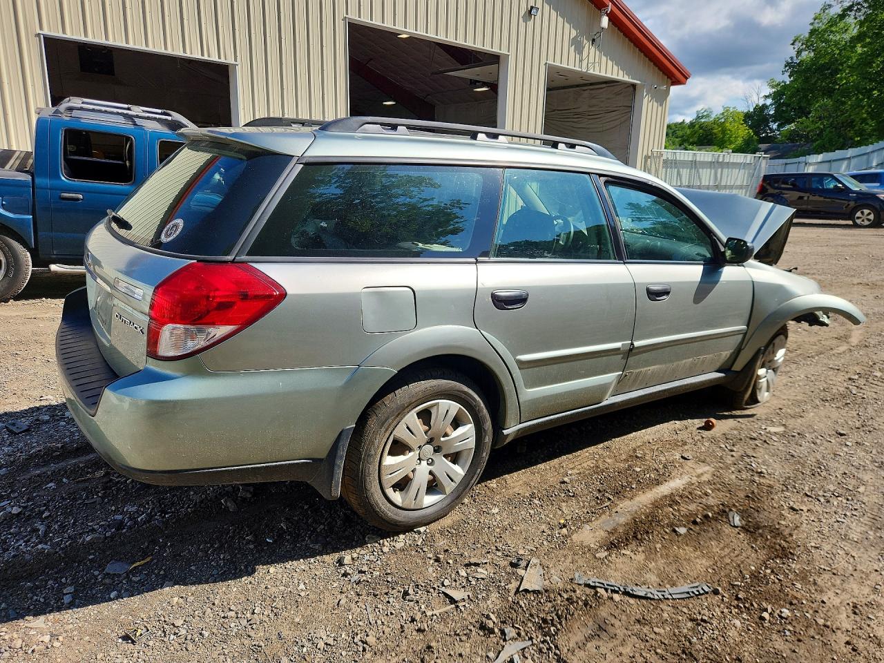 2009 Subaru Outback Silver vin: 4S4BP60C096328669