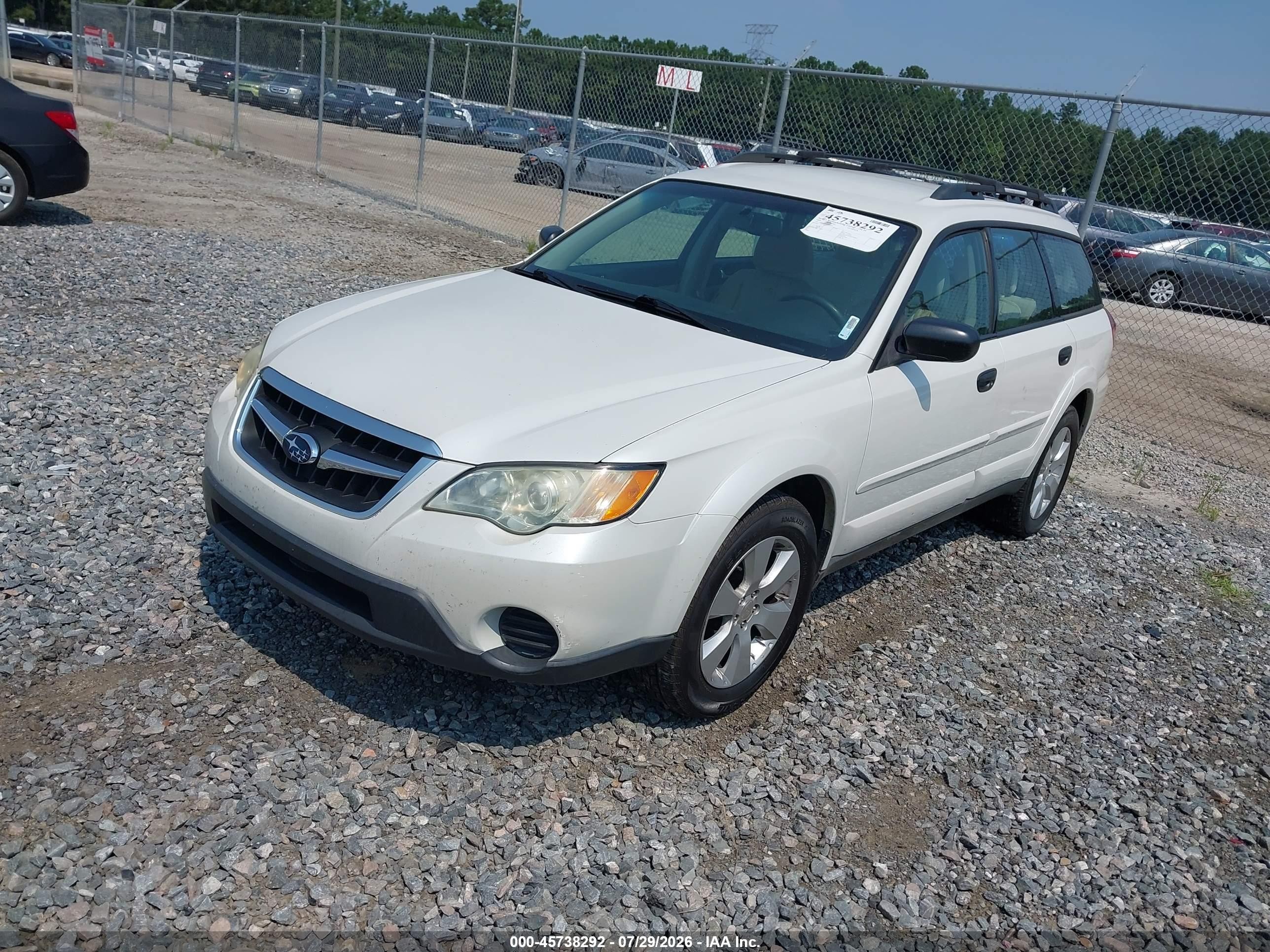 2009 Subaru Outback 2.5i White vin: 4S4BP60C097340055