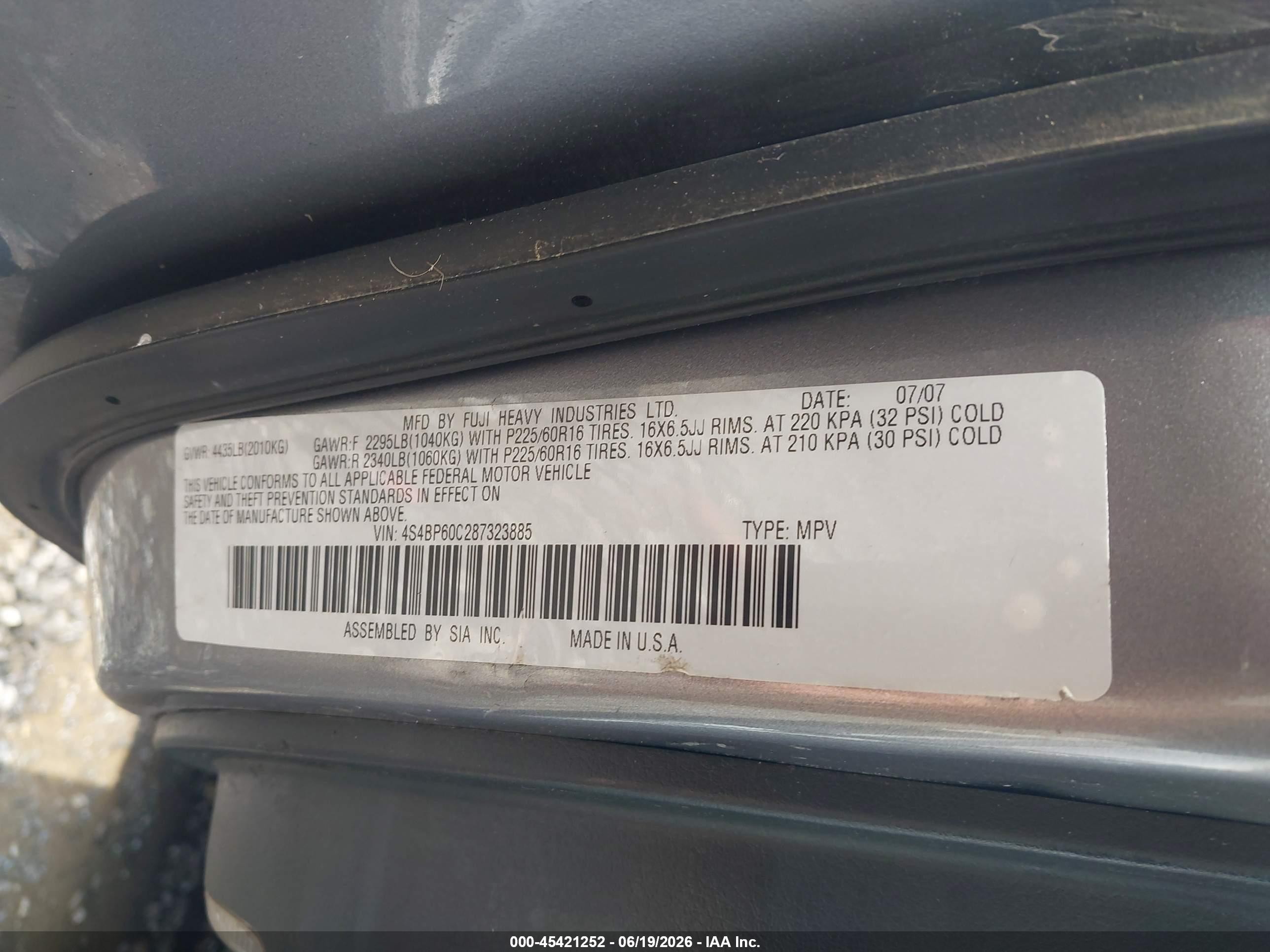 2008 Subaru Outback   Silver vin: 4S4BP60C287323885