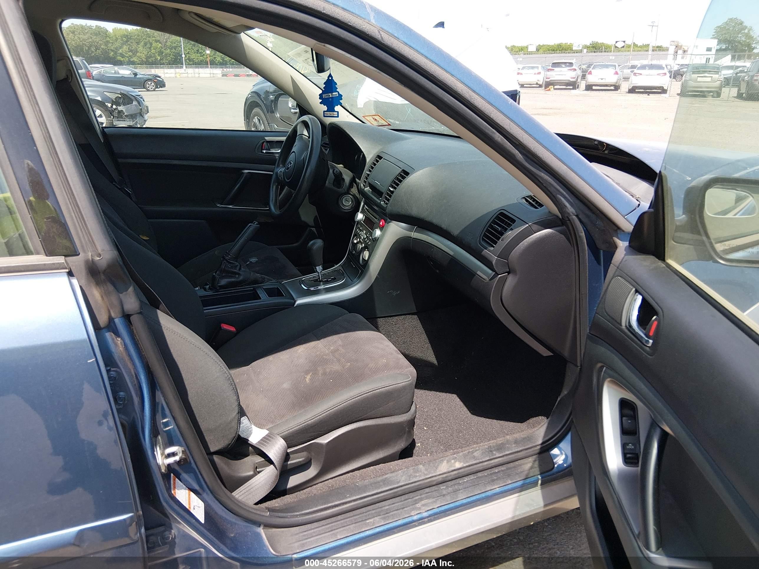 2008 Subaru Outback   Blue vin: 4S4BP60C387366504