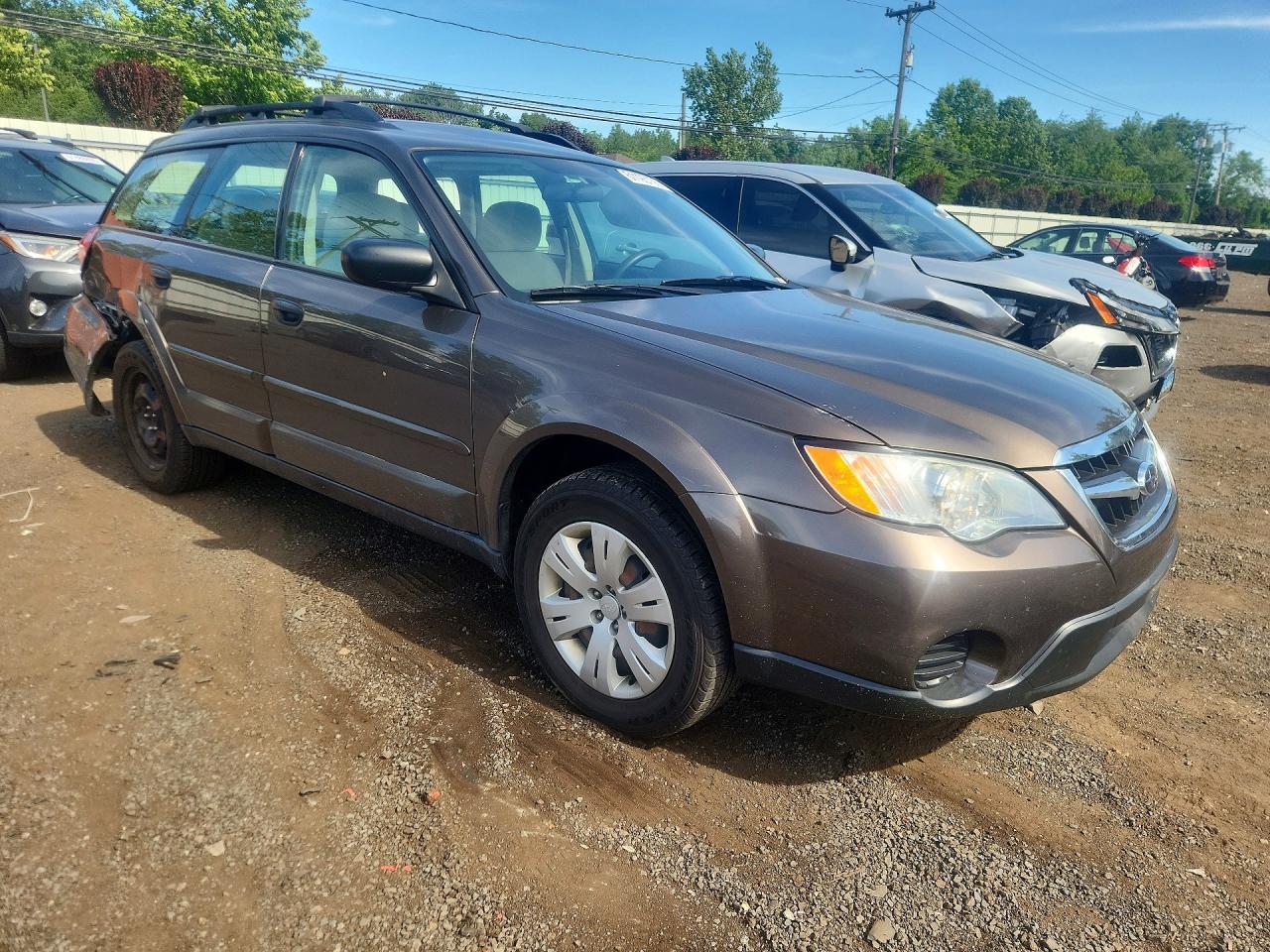 2009 Subaru Outback Brown vin: 4S4BP60C397338249