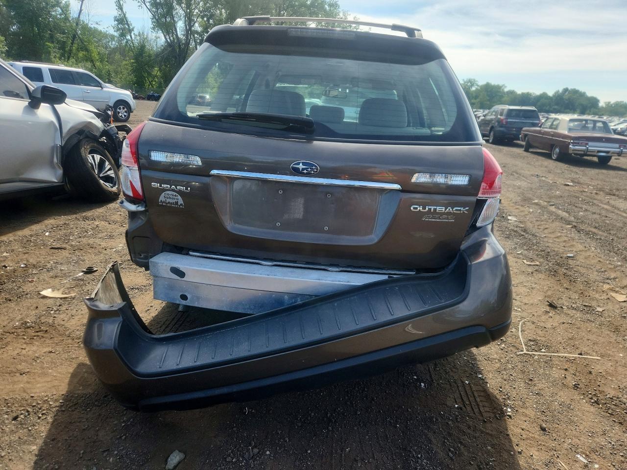2009 Subaru Outback Brown vin: 4S4BP60C397338249