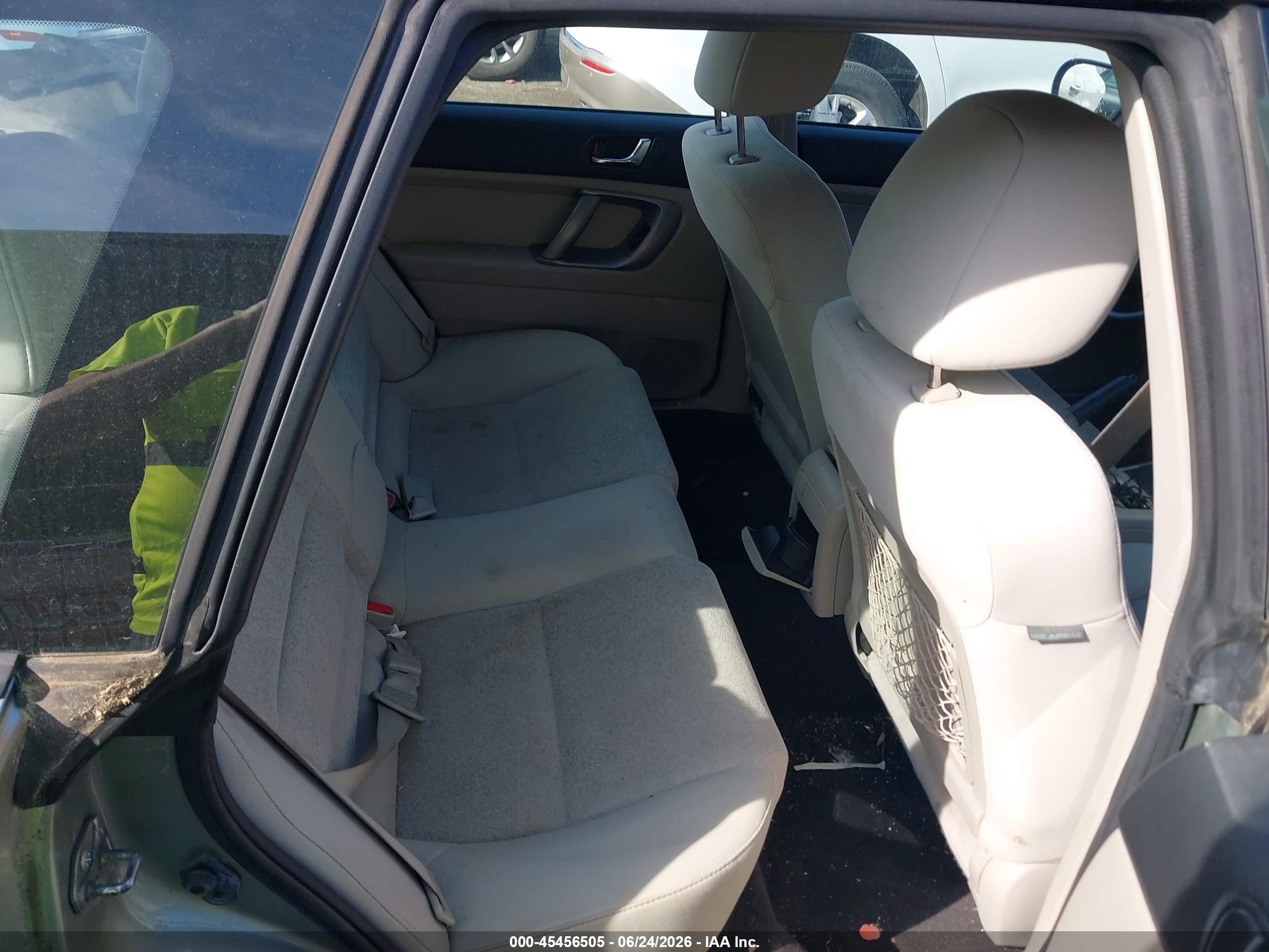 2009 Subaru Outback 2.5i Green vin: 4S4BP60C696338641