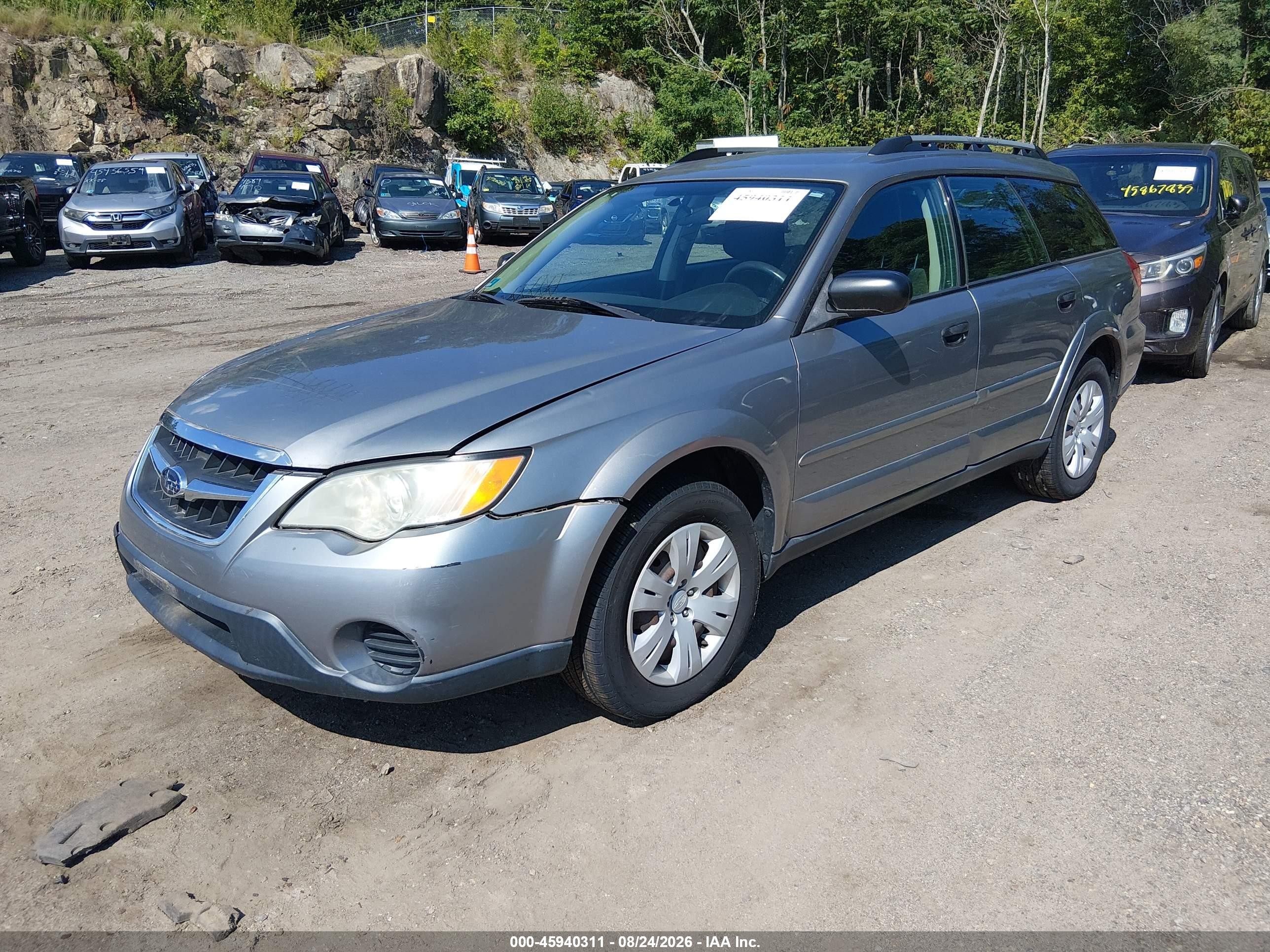 2008 Subaru Outback   Серебряный vin: 4S4BP60C787322361