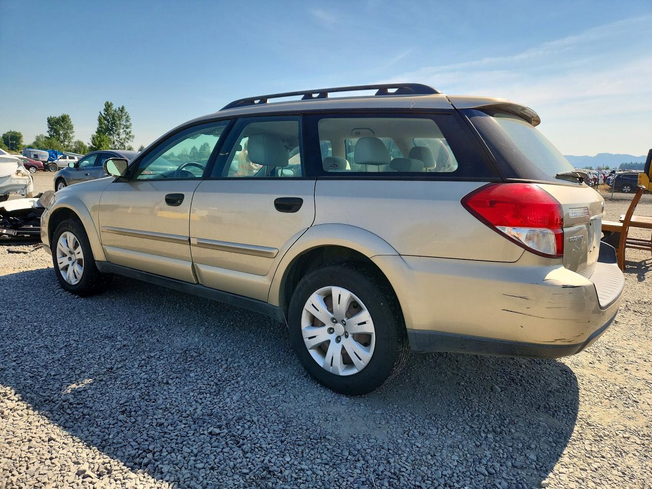 2008 Subaru Outback Beige vin: 4S4BP60C887329318