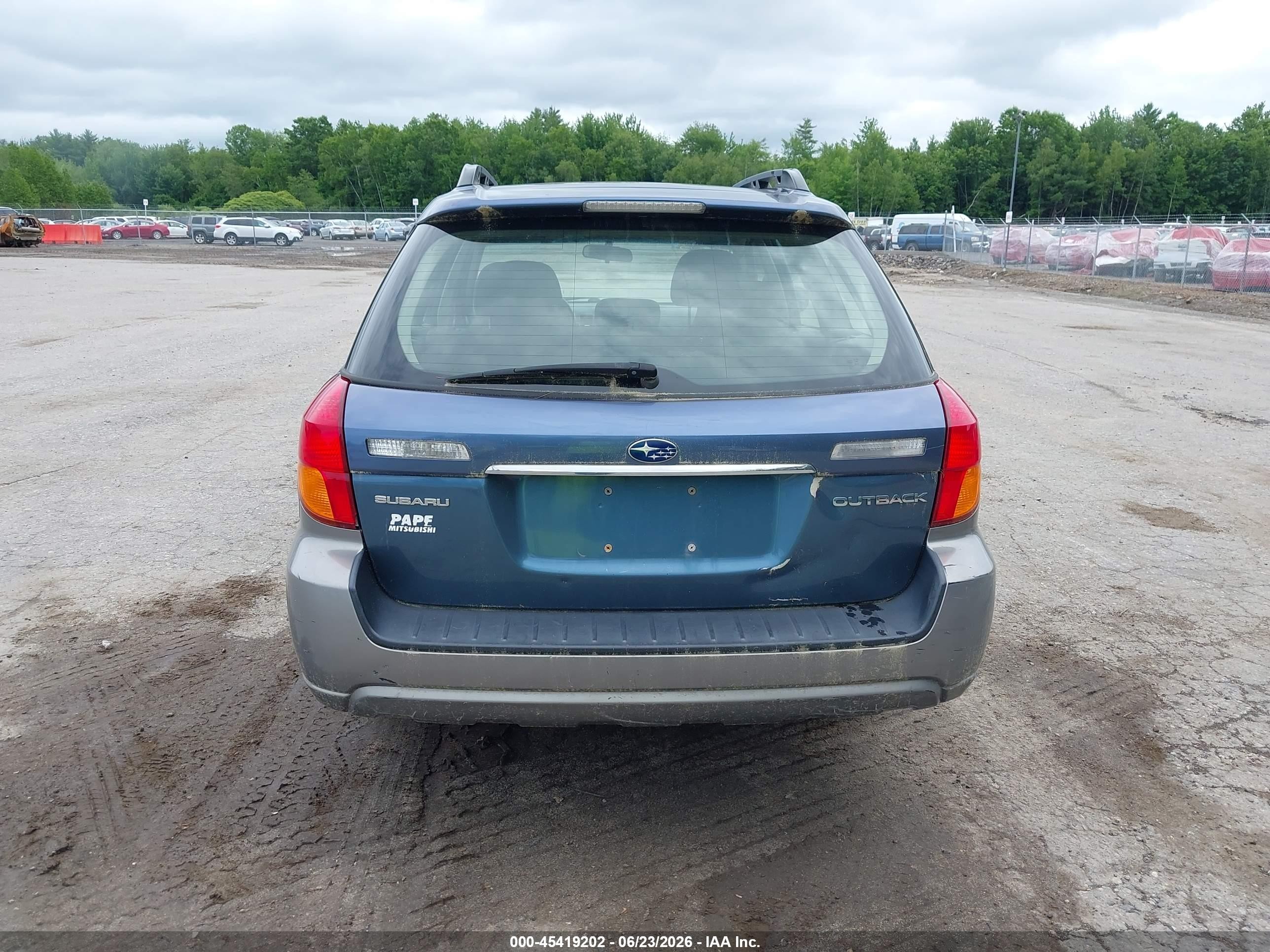 2005 Subaru Outback 2.5i Blue vin: 4S4BP61C056385799