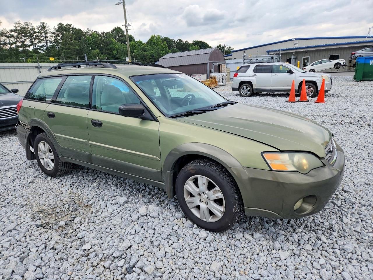 2005 Subaru Legacy Outback 2.5i Бежевый vin: 4S4BP61C057315133